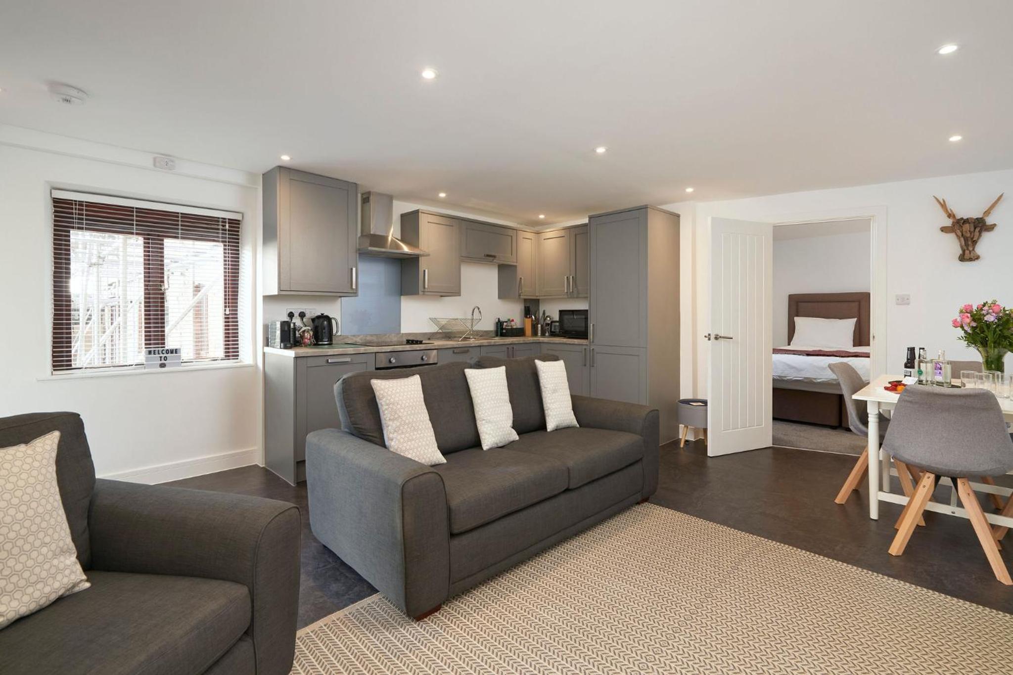 The Loft - The Cottages at Blackadon Farm view 5