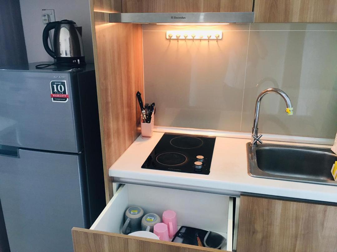 PALAZIO CONDO (MOUNT AUSTIN)