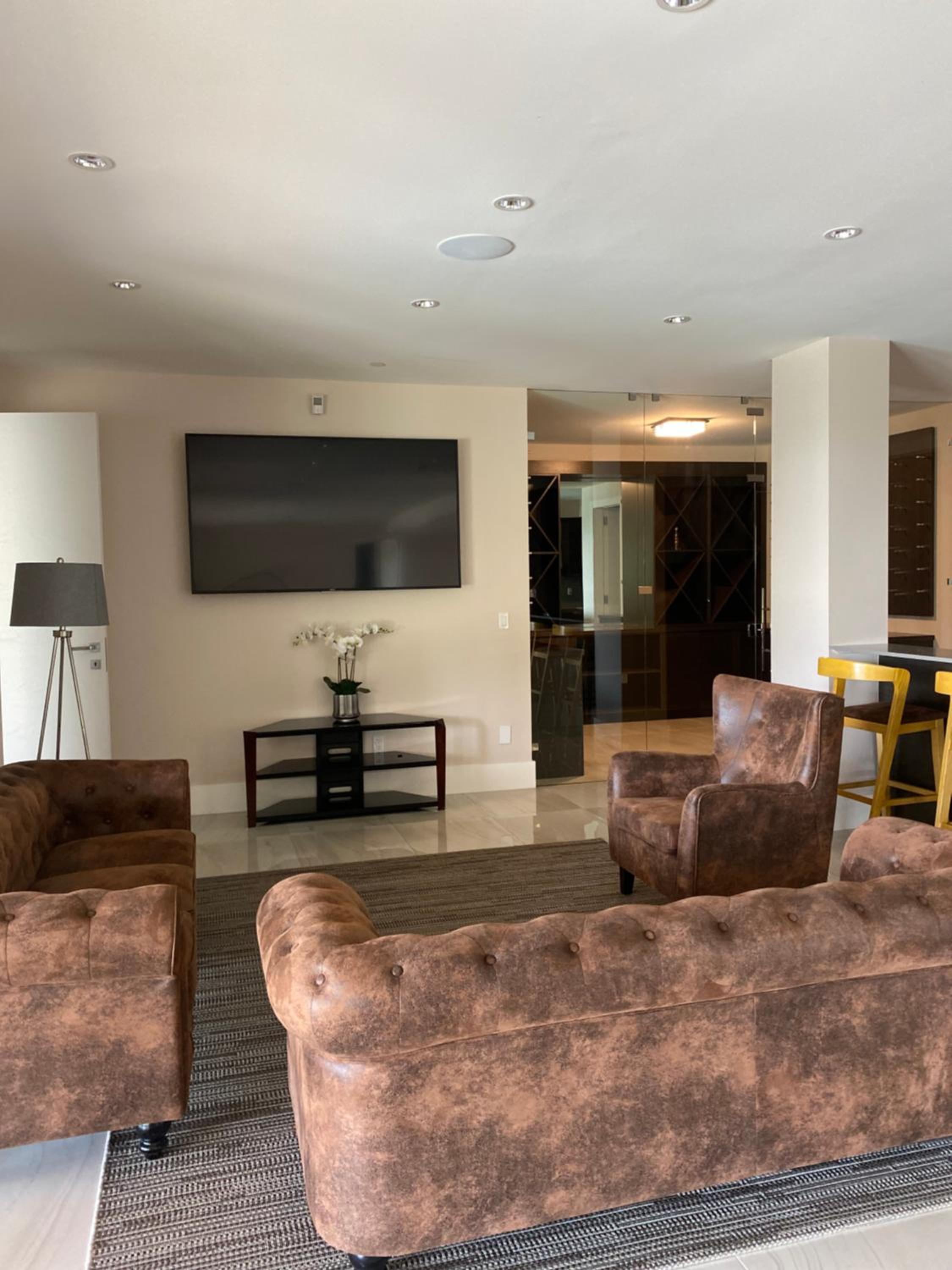 Luxury accomodation in West Vancouver