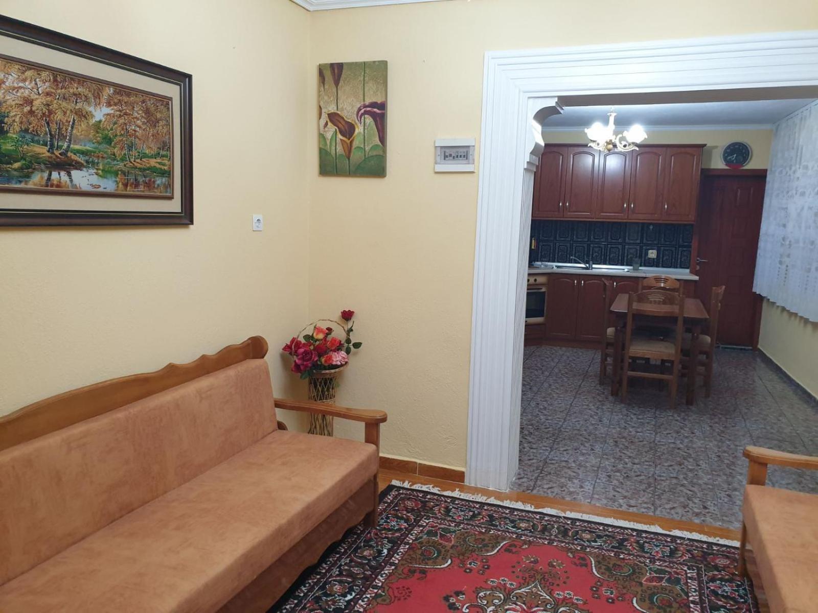 Jordhani's House