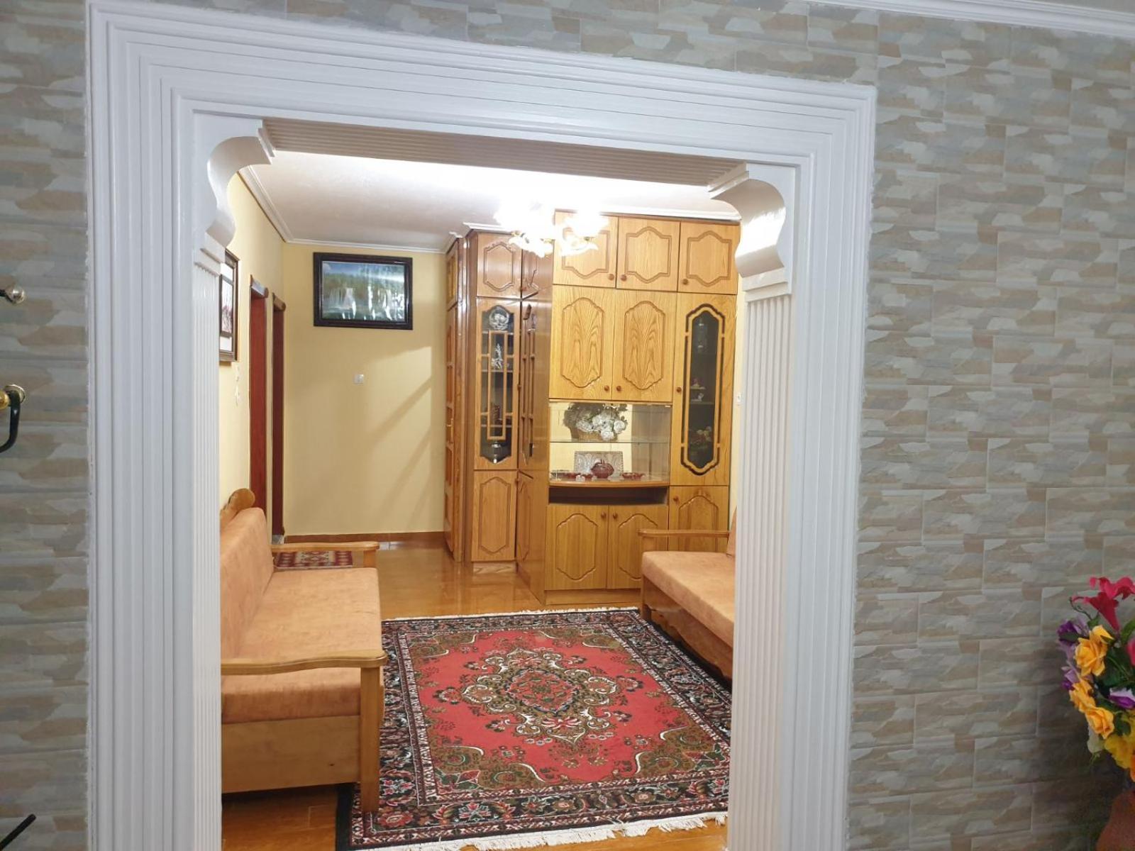 Jordhani's House