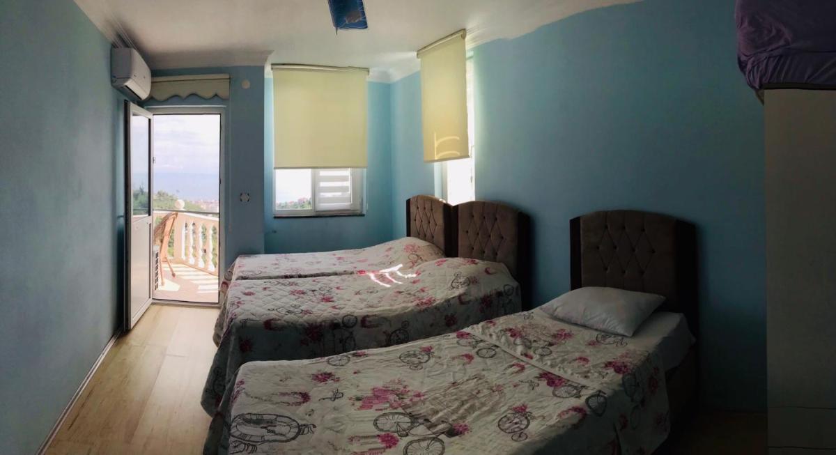 Sadik Villa (Sea View 4 Bedrooms and 4 Bathrooms) view 5