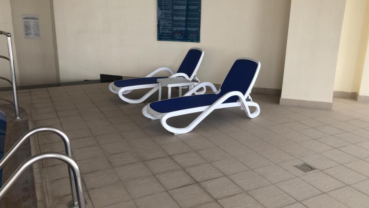 lovely 2BHK Near to DMCC Metro Station -505