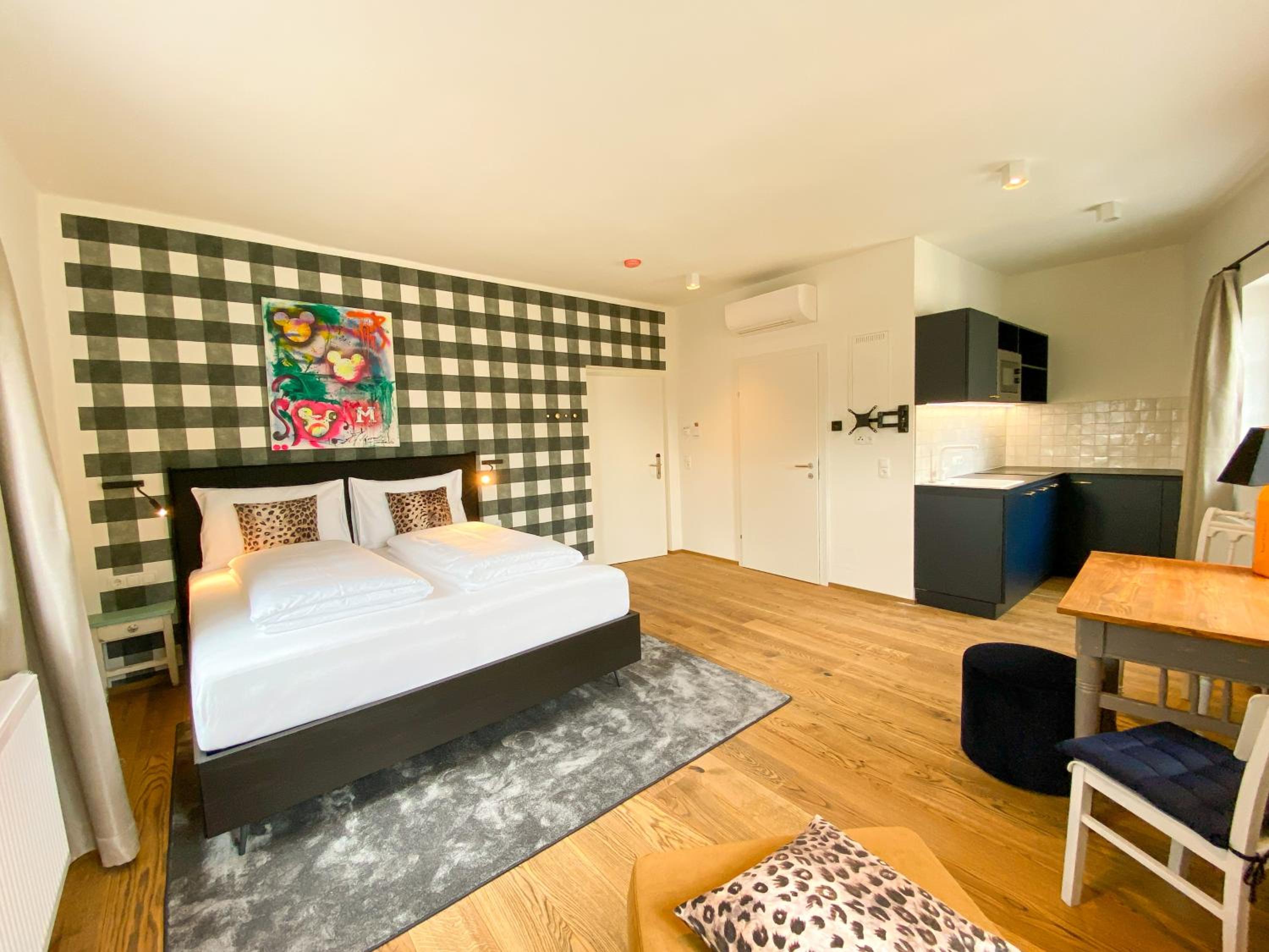 Blackhome Vintage Innsbruck City Centre I contactless check-in