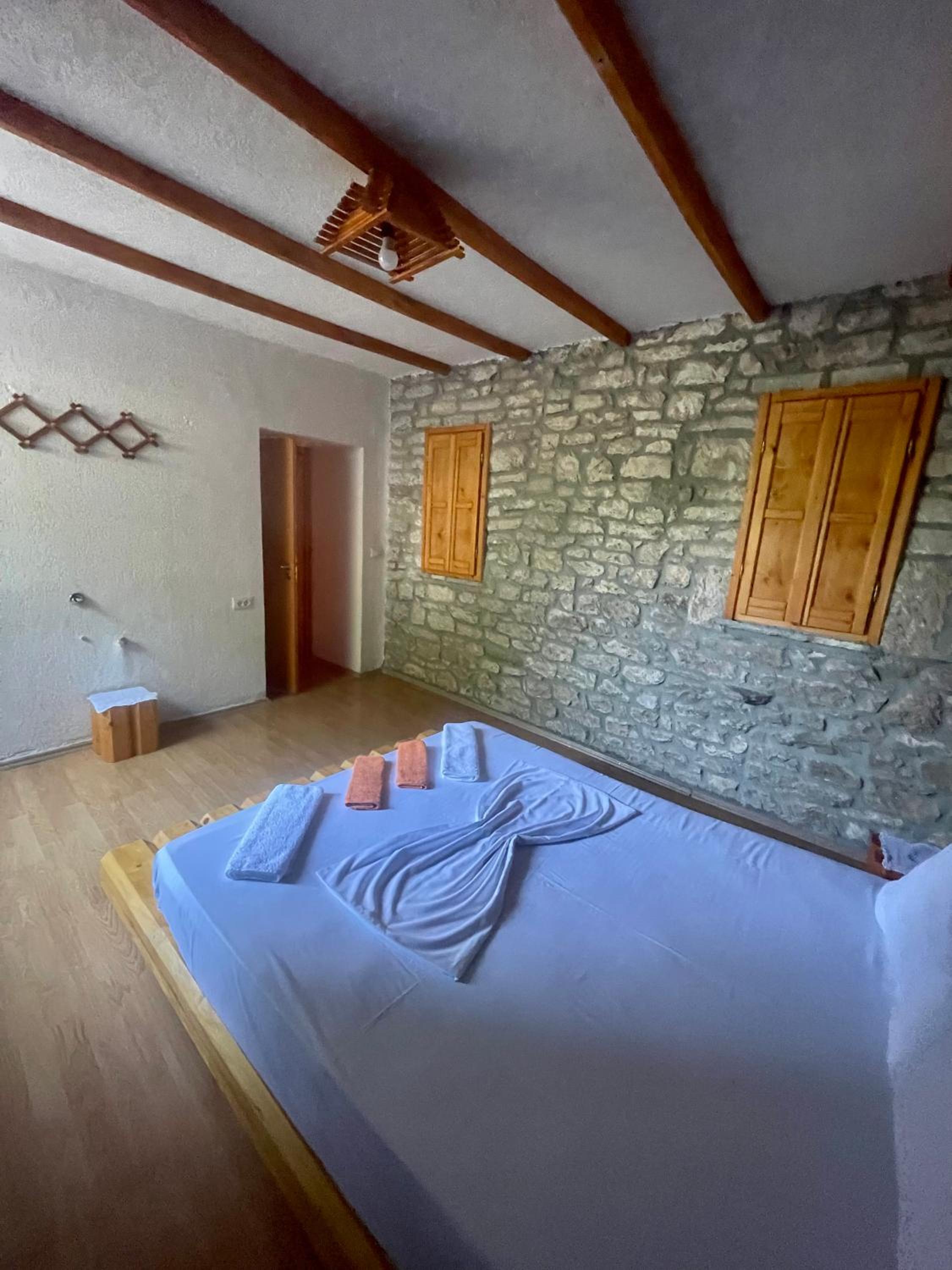 Kubeja Guest House