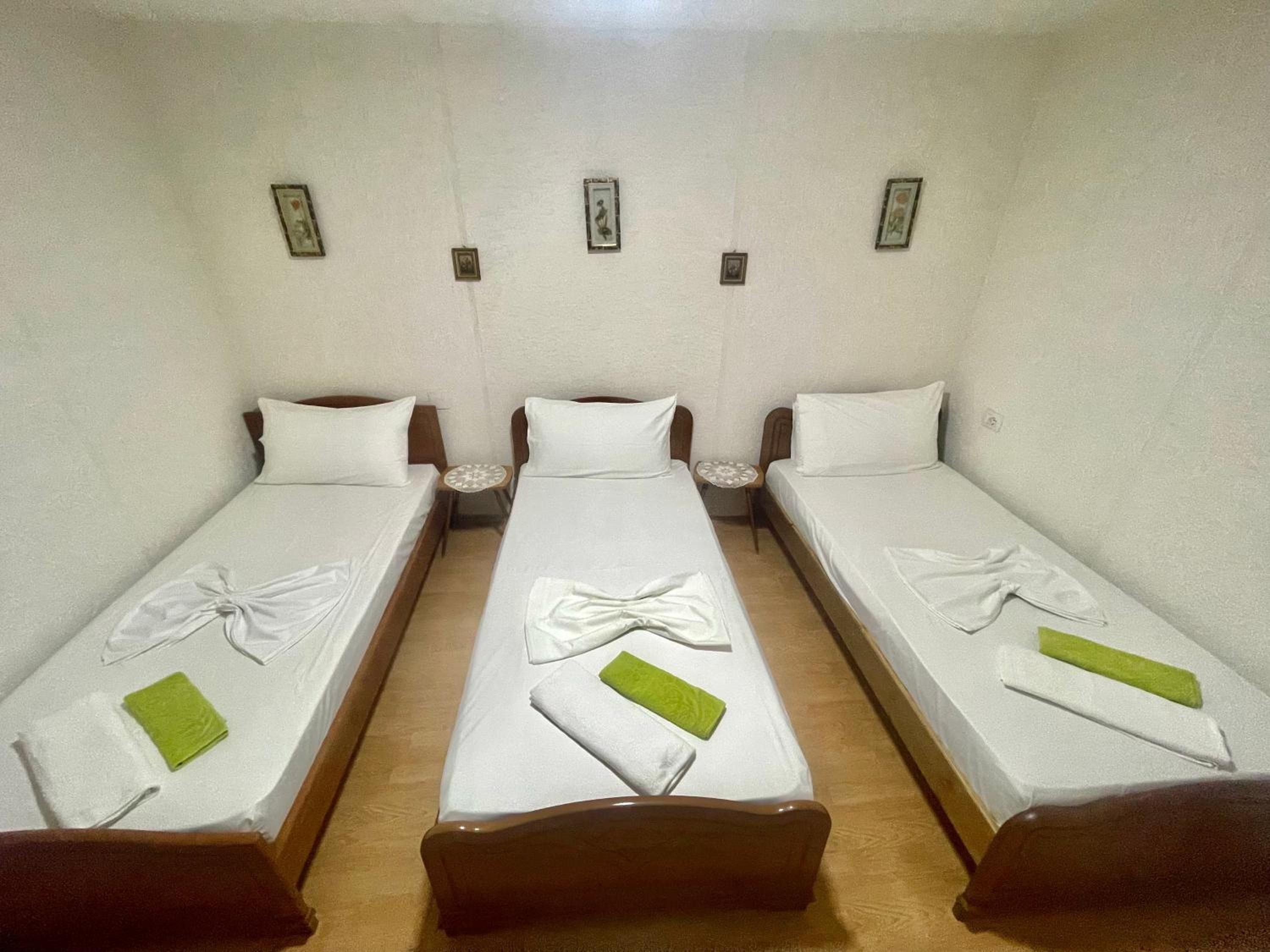 Kubeja Guest House
