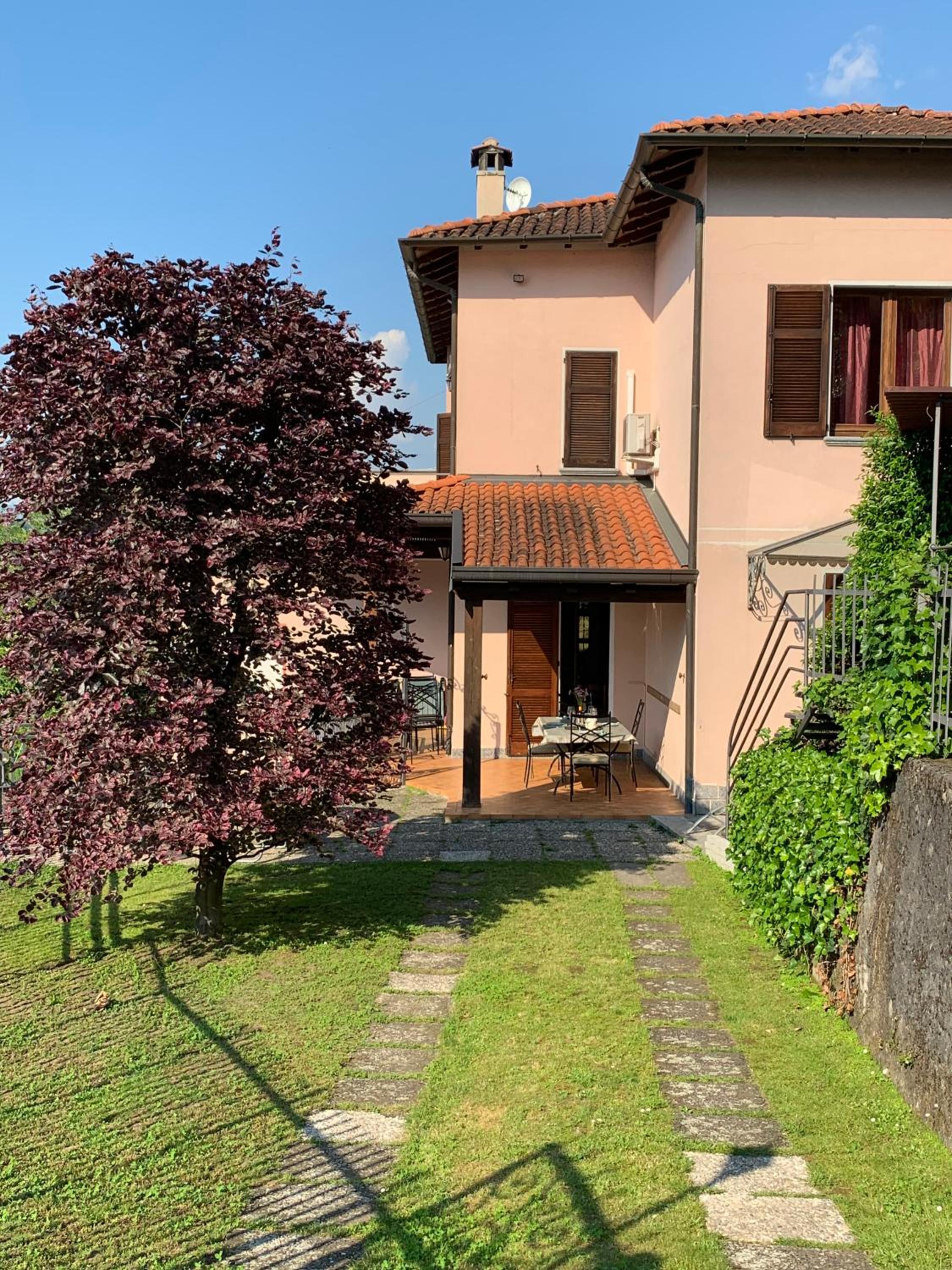 Villa Lago di Como view 2