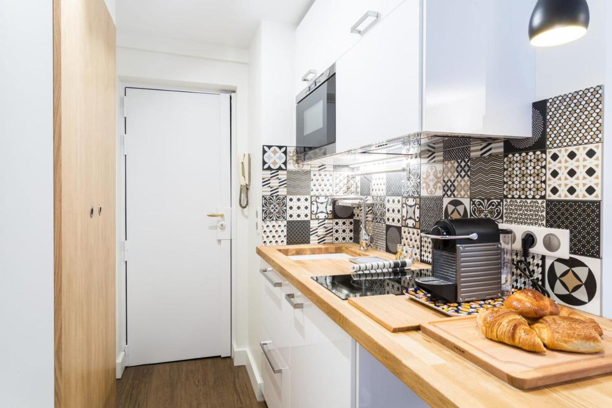 GuestReady - Designer Studio for 2 close to Louvre Museum!