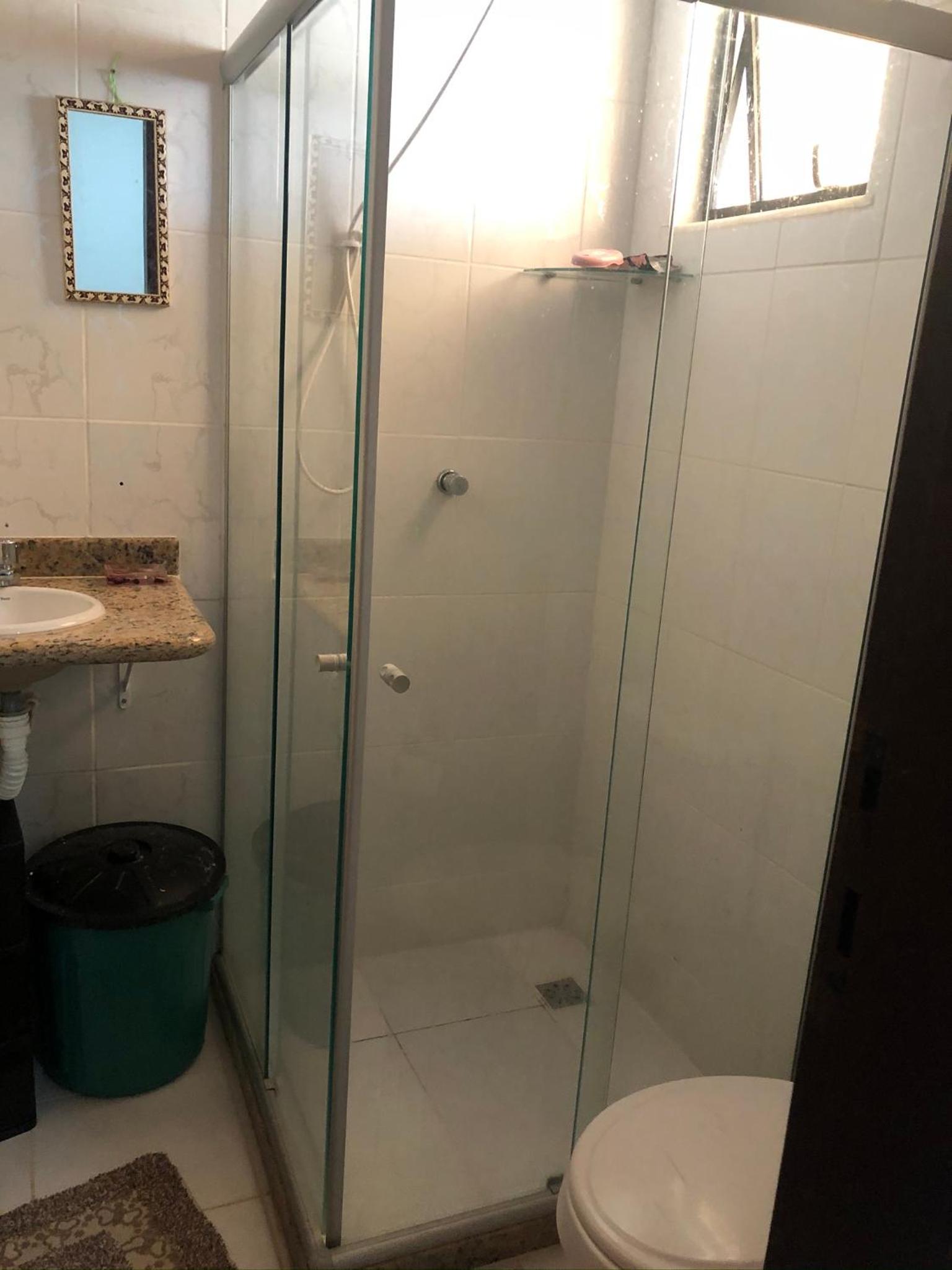 Guarajuba - BA - Confortável casa com 3 quartos, 2 suites