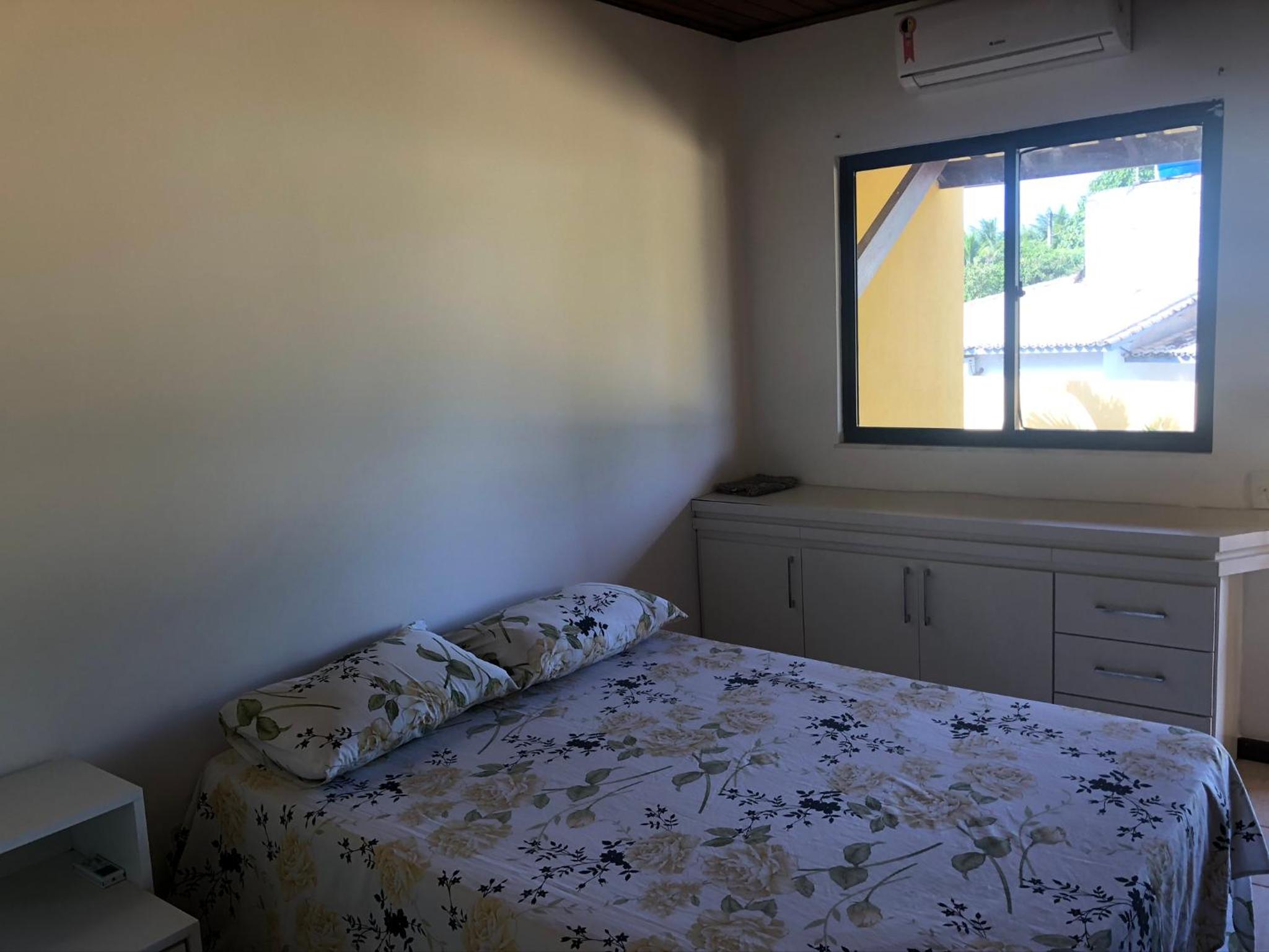 Guarajuba - BA - Confortável casa com 3 quartos, 2 suites