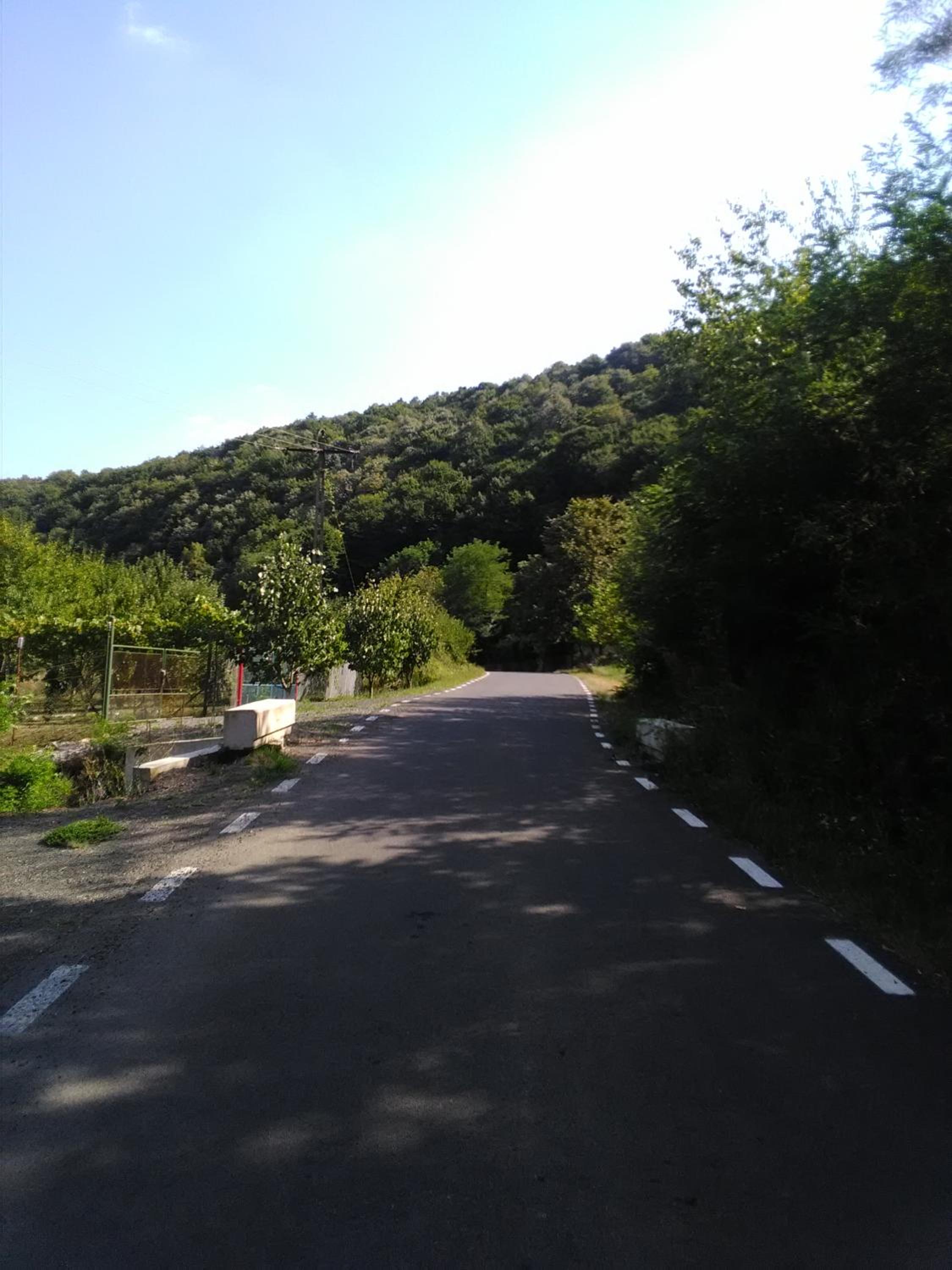 La casuta de pe vale view 3