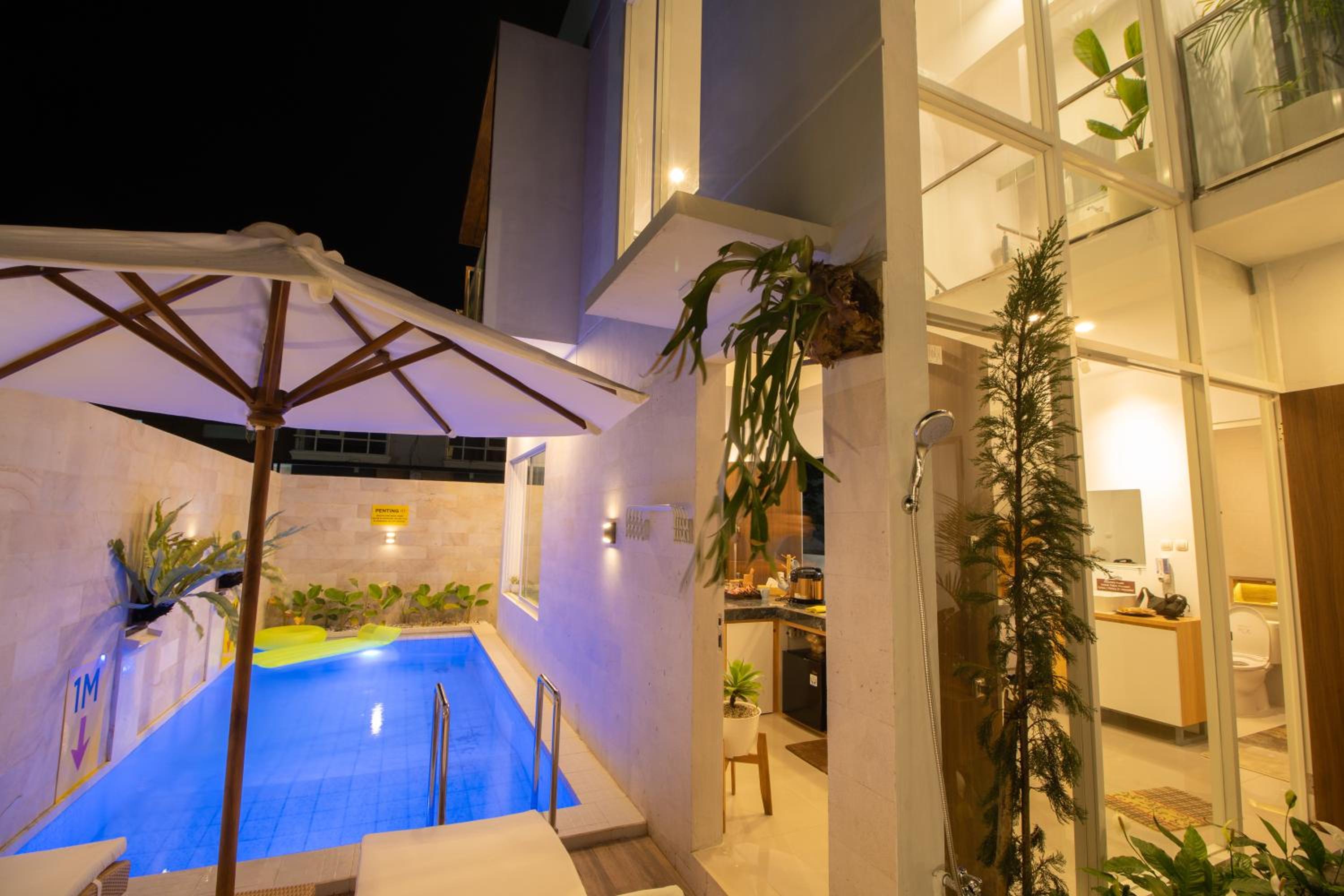 Villa White House Batu view 2