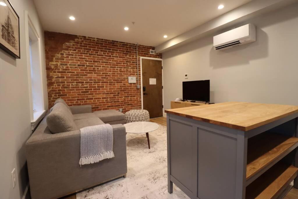 The Old Town Suite at Prince Street Inn view 5
