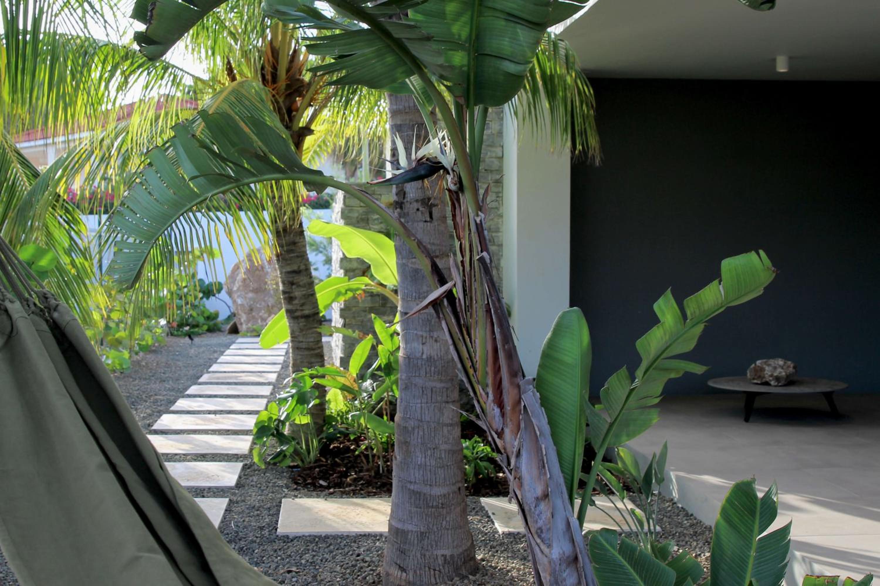 Sea Roots Villa Anna