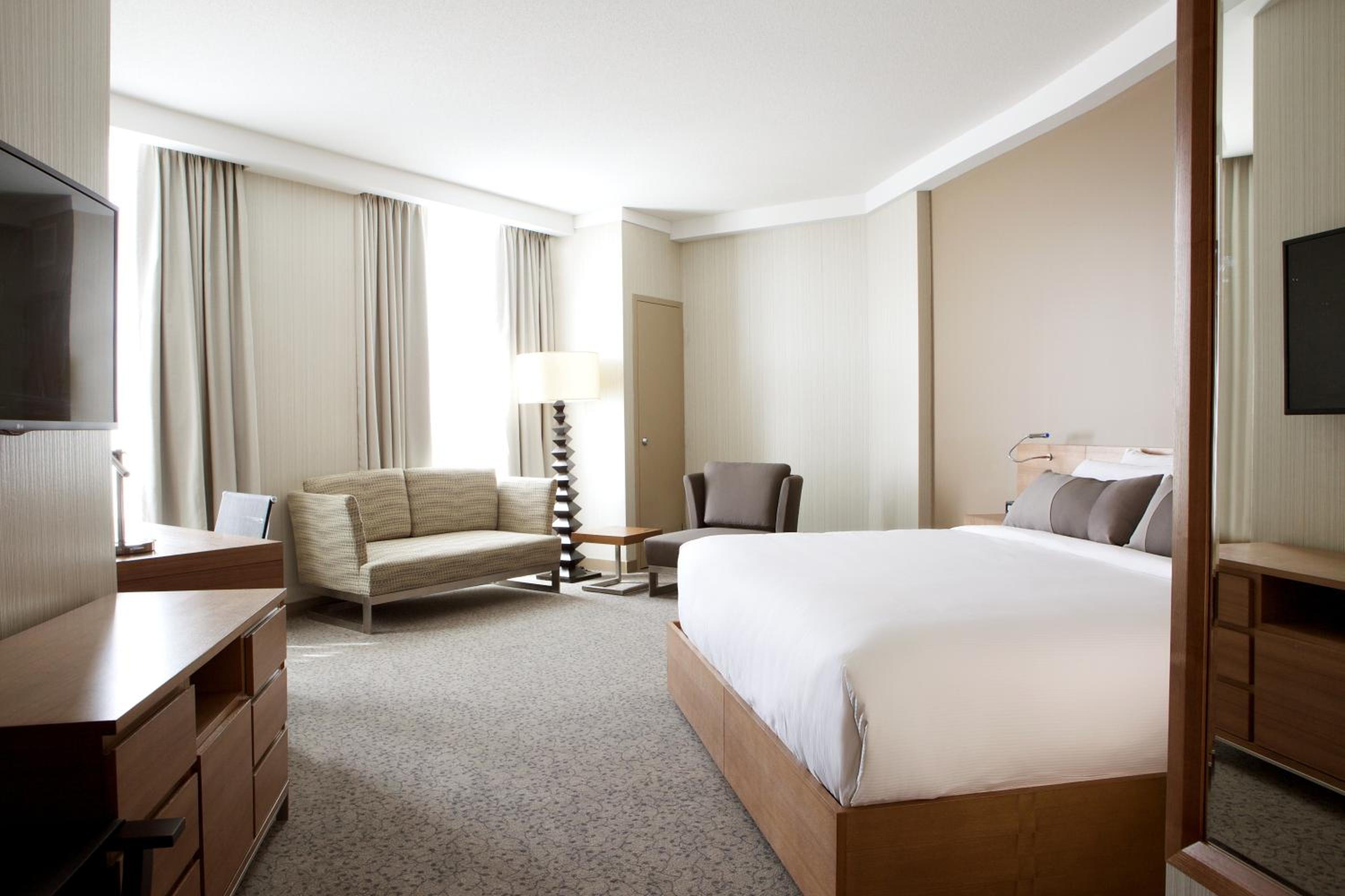 Grey Eagle Resort
