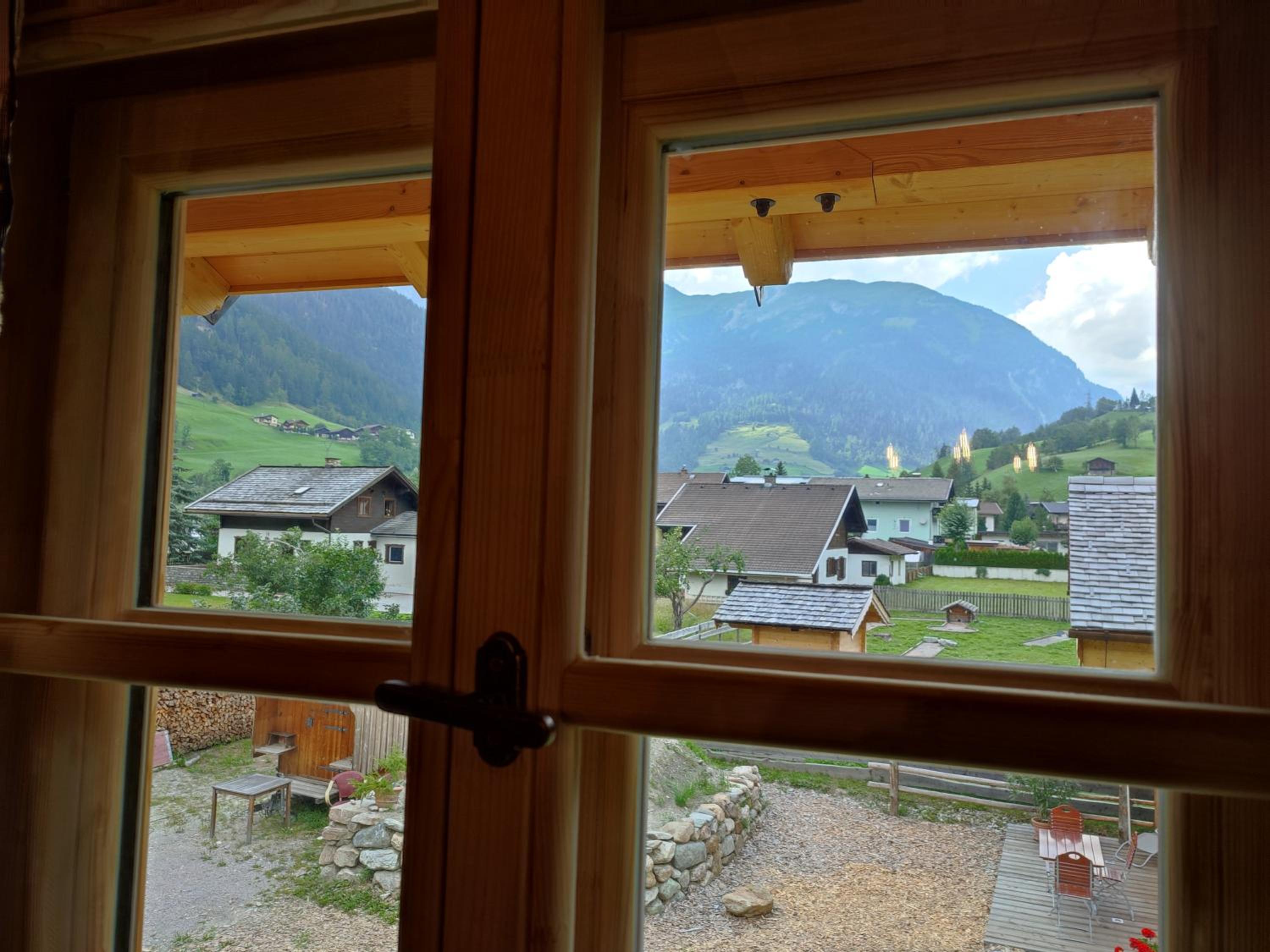 Schlosswirt Chalets & Apartments