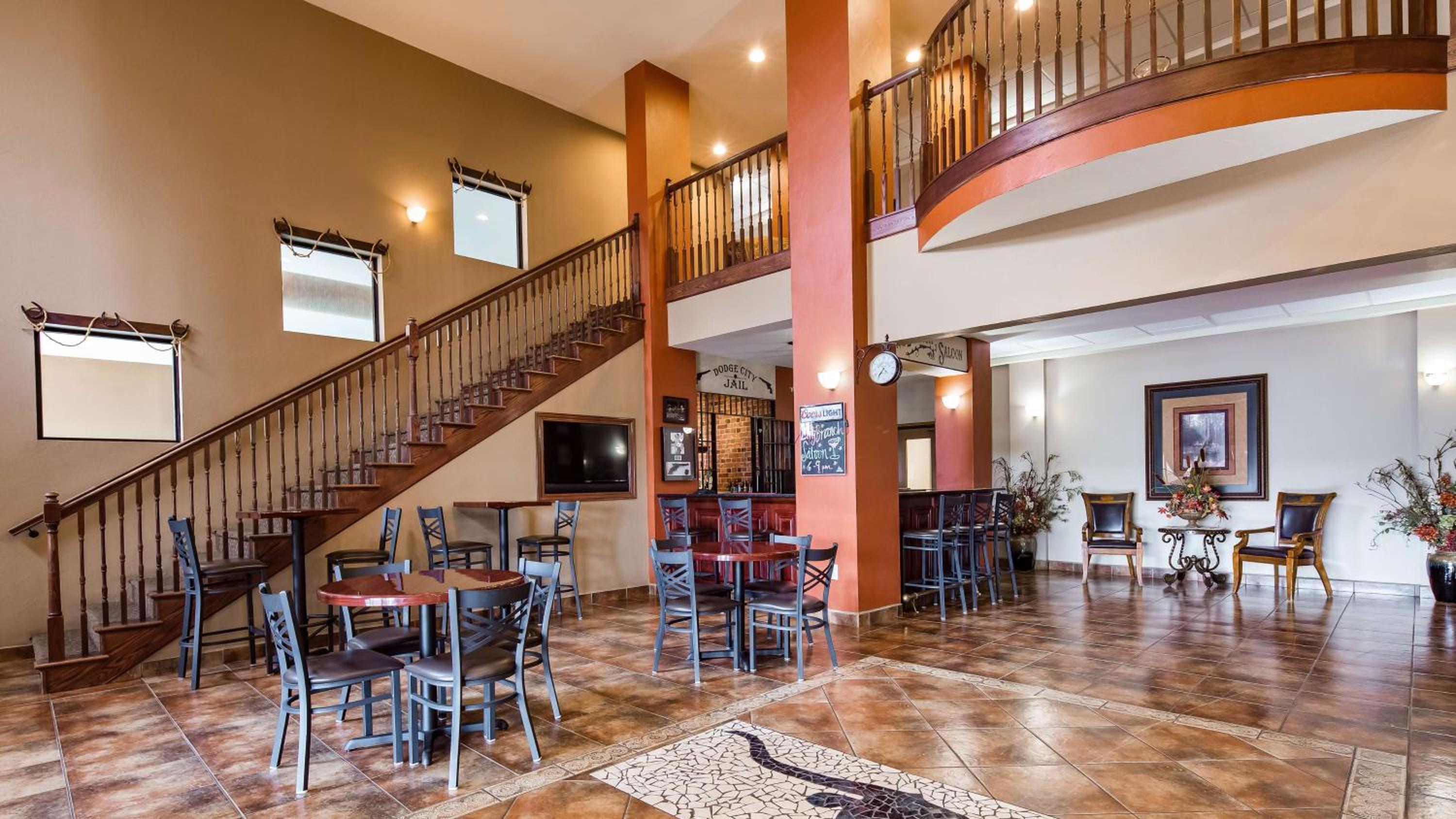 Dodge City Vacations - Best Western Plus Country Inn  Suites - Property Image 16