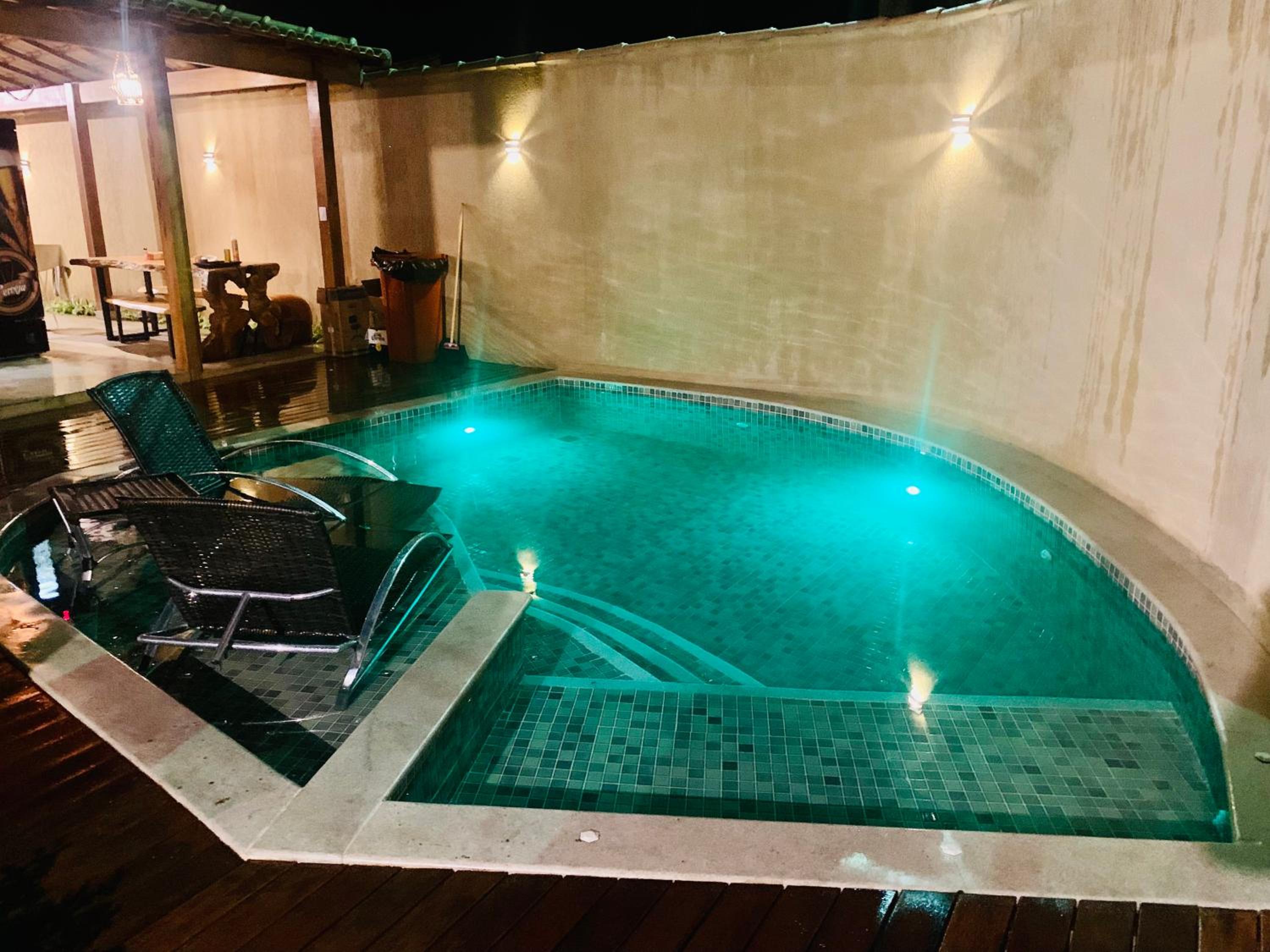 Linda casa com piscina Bosque de Geriba