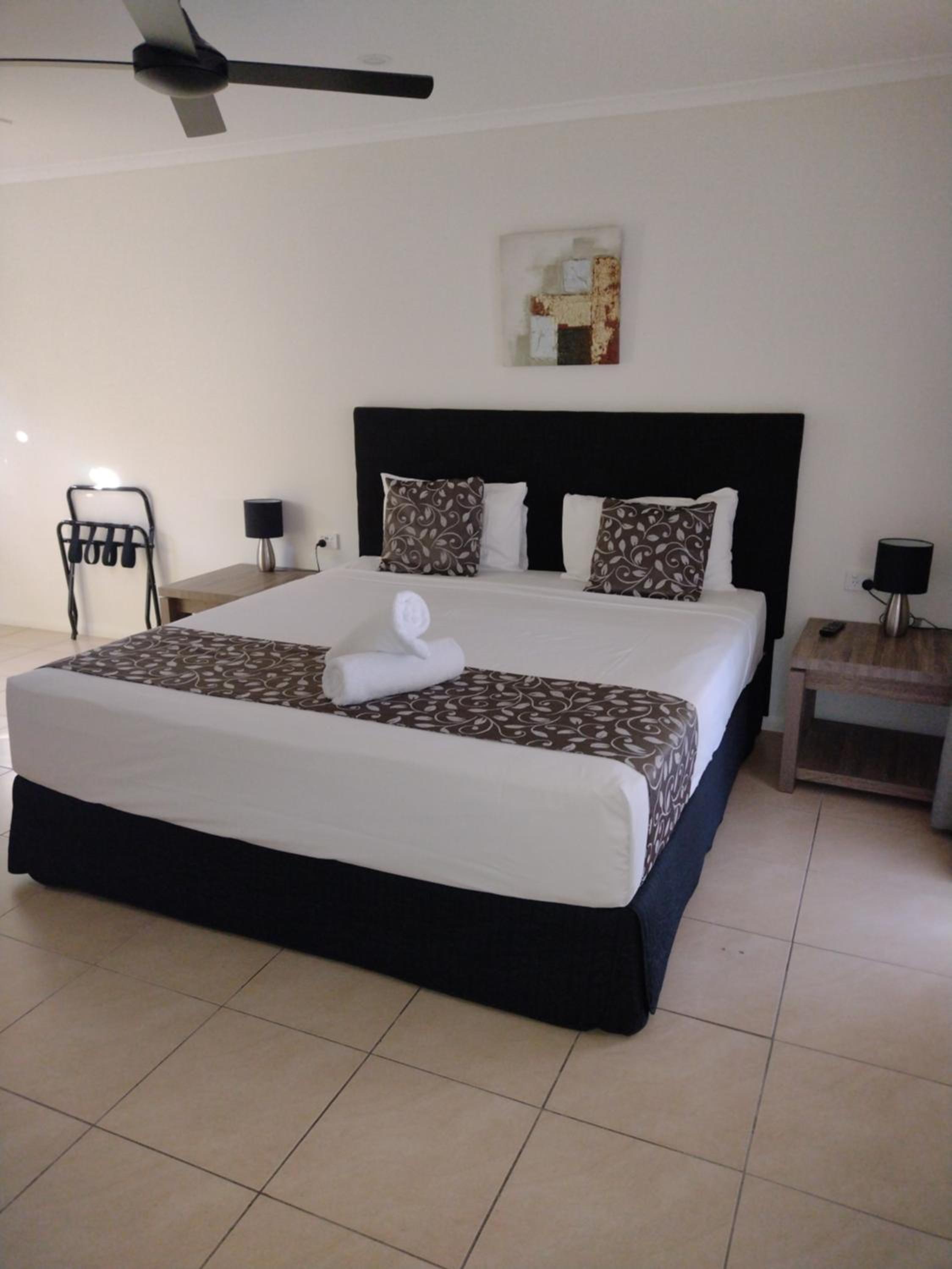 Cascade Motel In Townsville