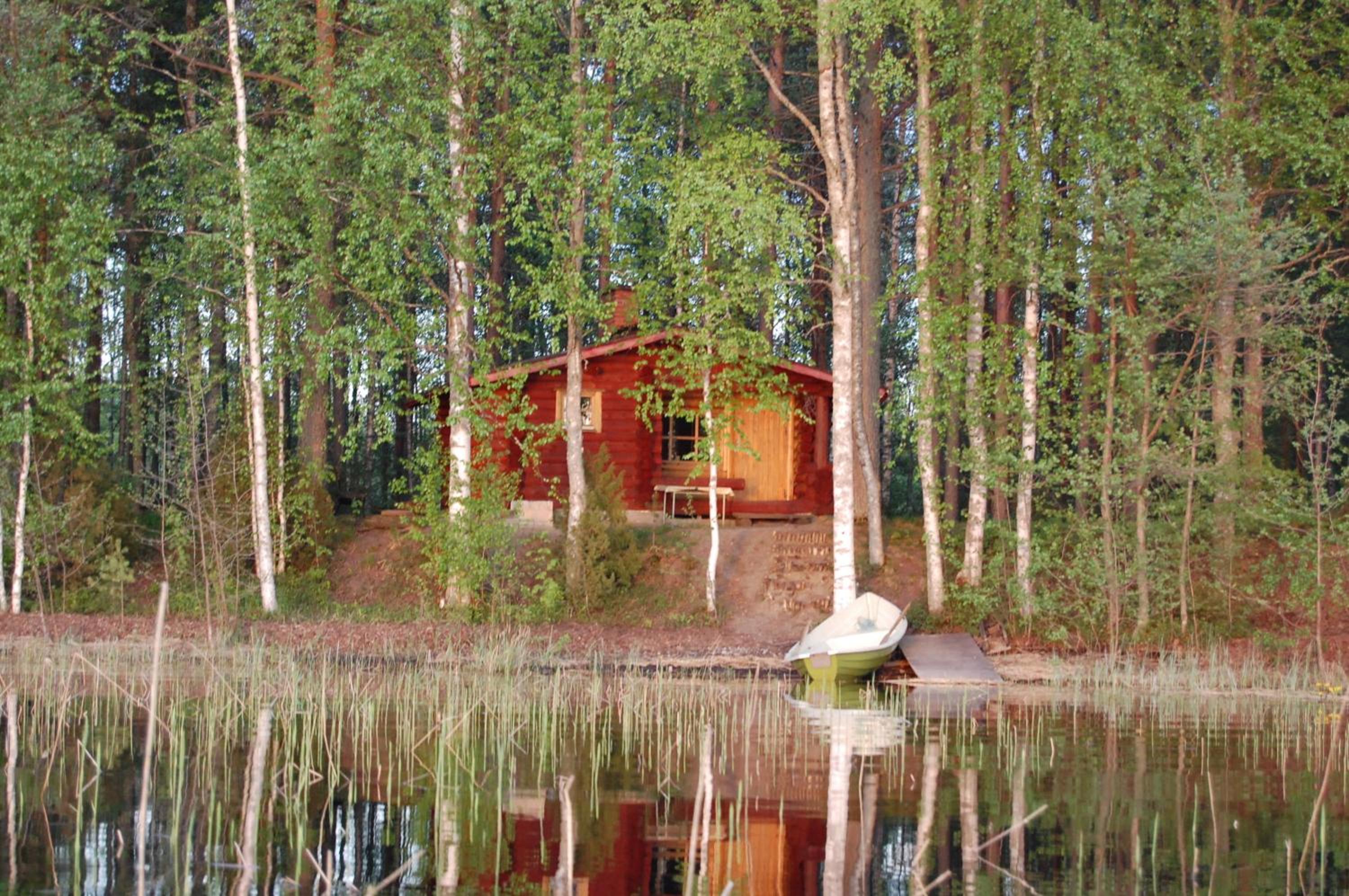 Lomasaaret Cottages