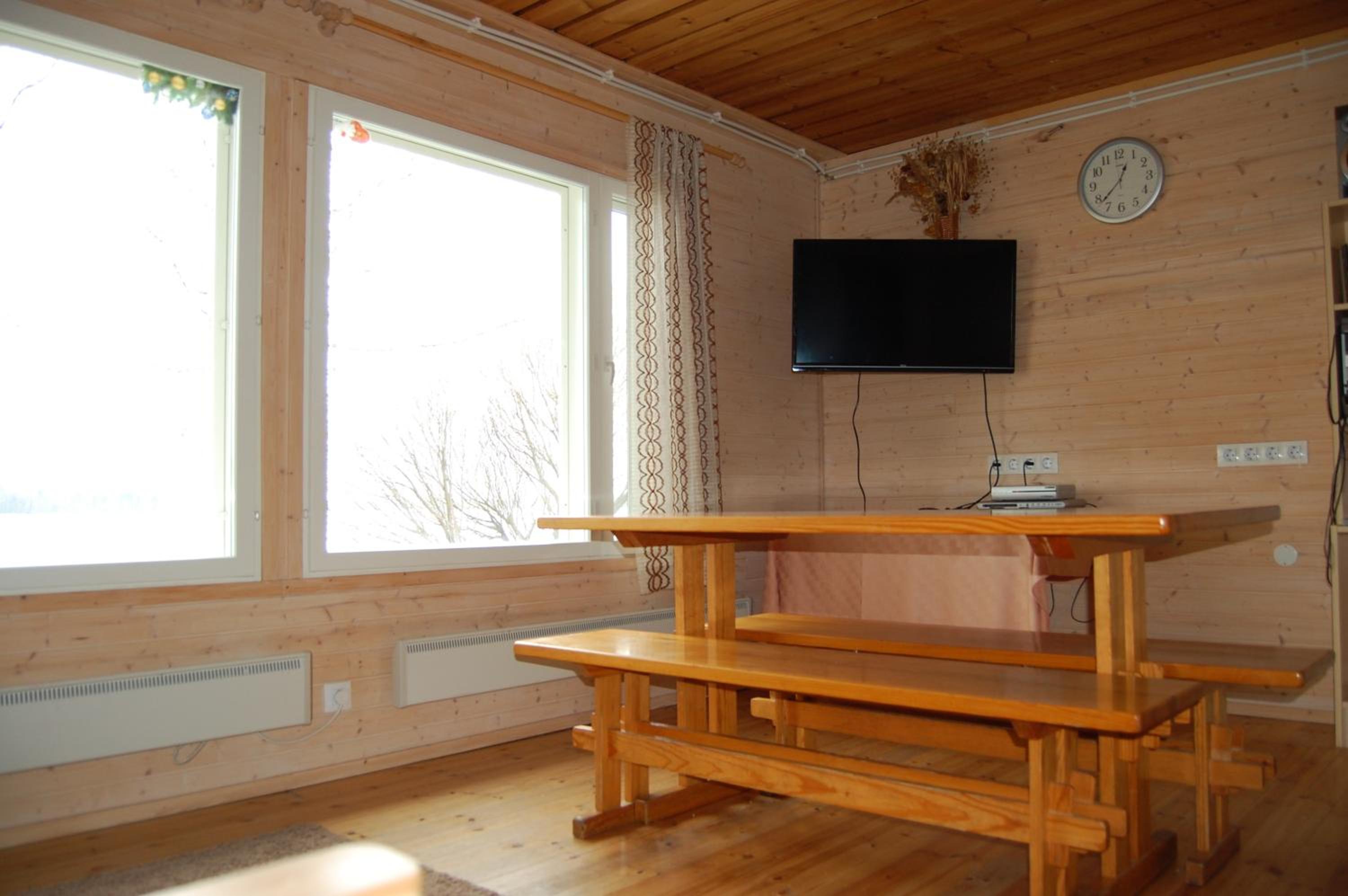 Lomasaaret Cottages