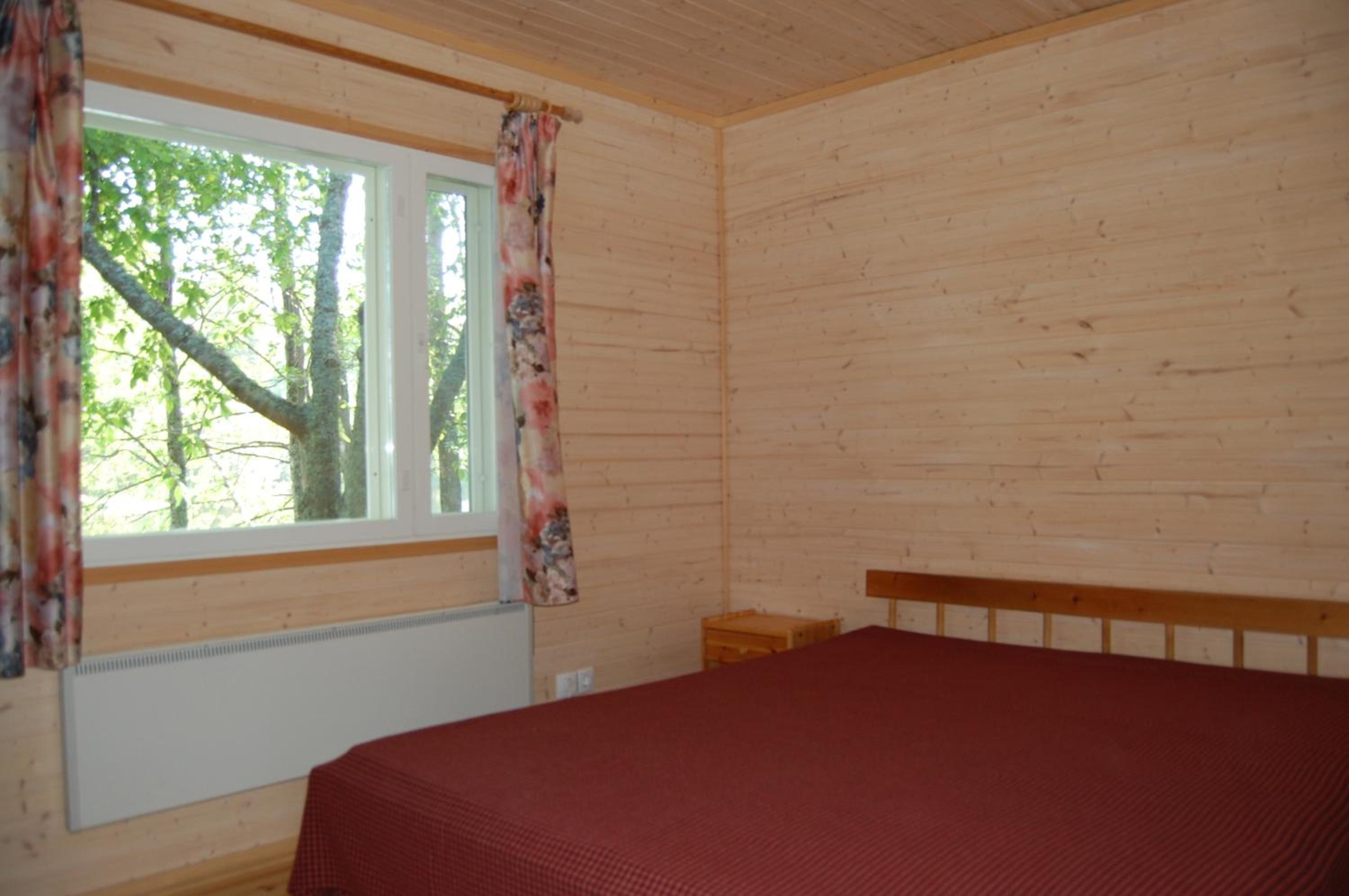 Lomasaaret Cottages