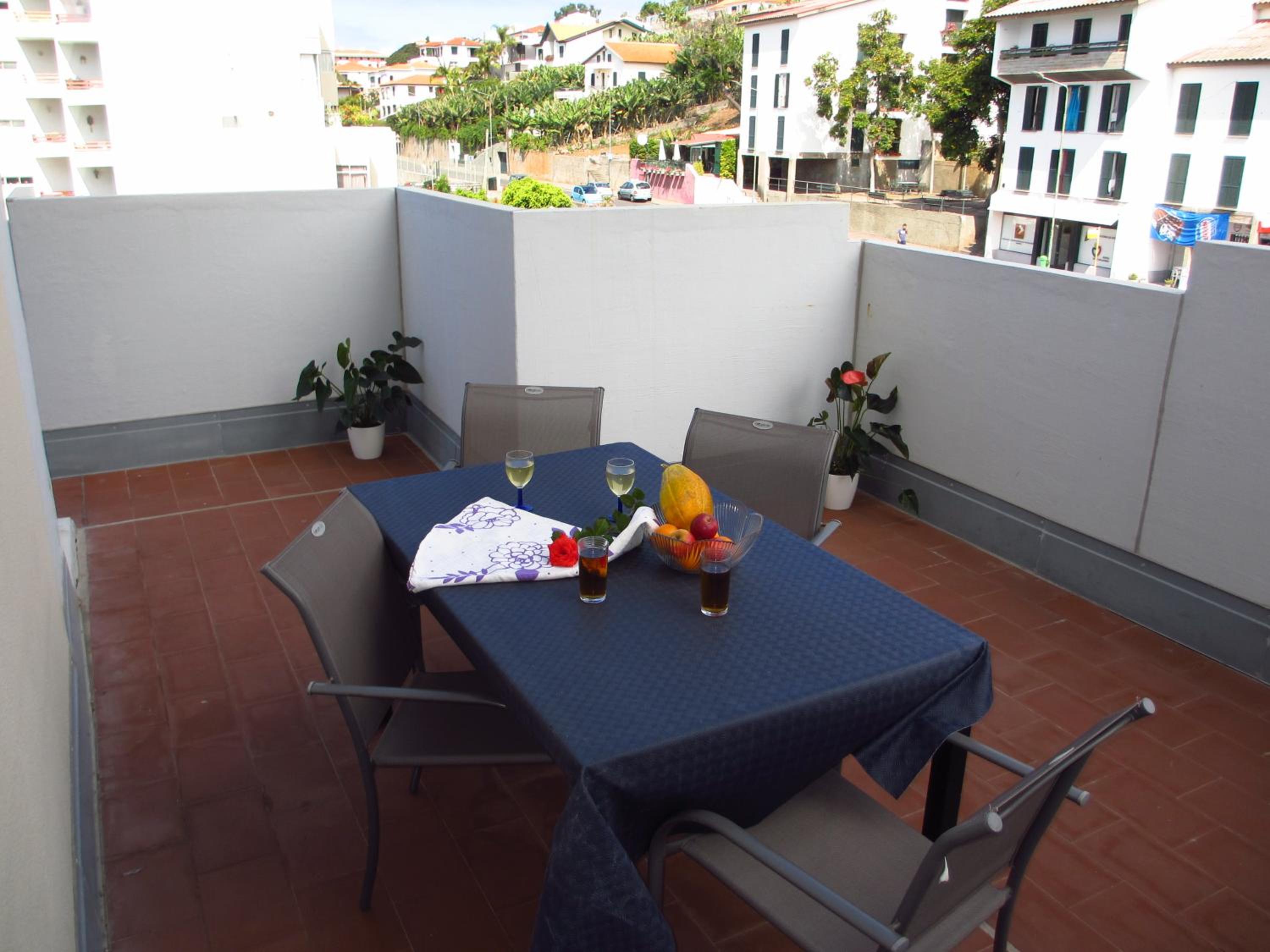Tranquil Ocean view apartment