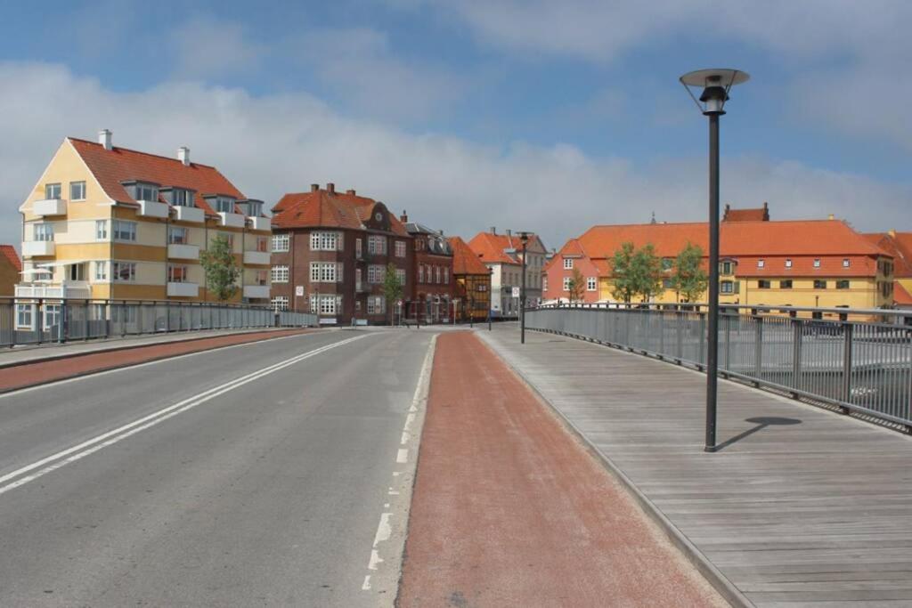 Penthouselejlighed med havneudsigt