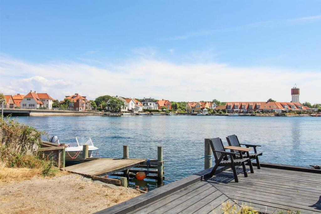 Penthouselejlighed med havneudsigt