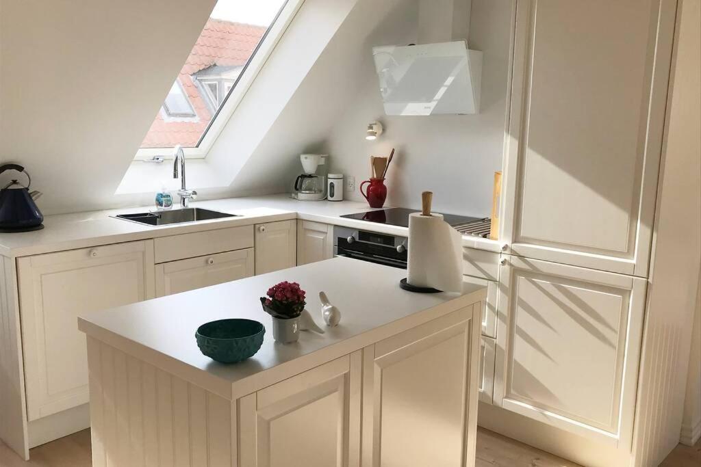 Penthouselejlighed med havneudsigt
