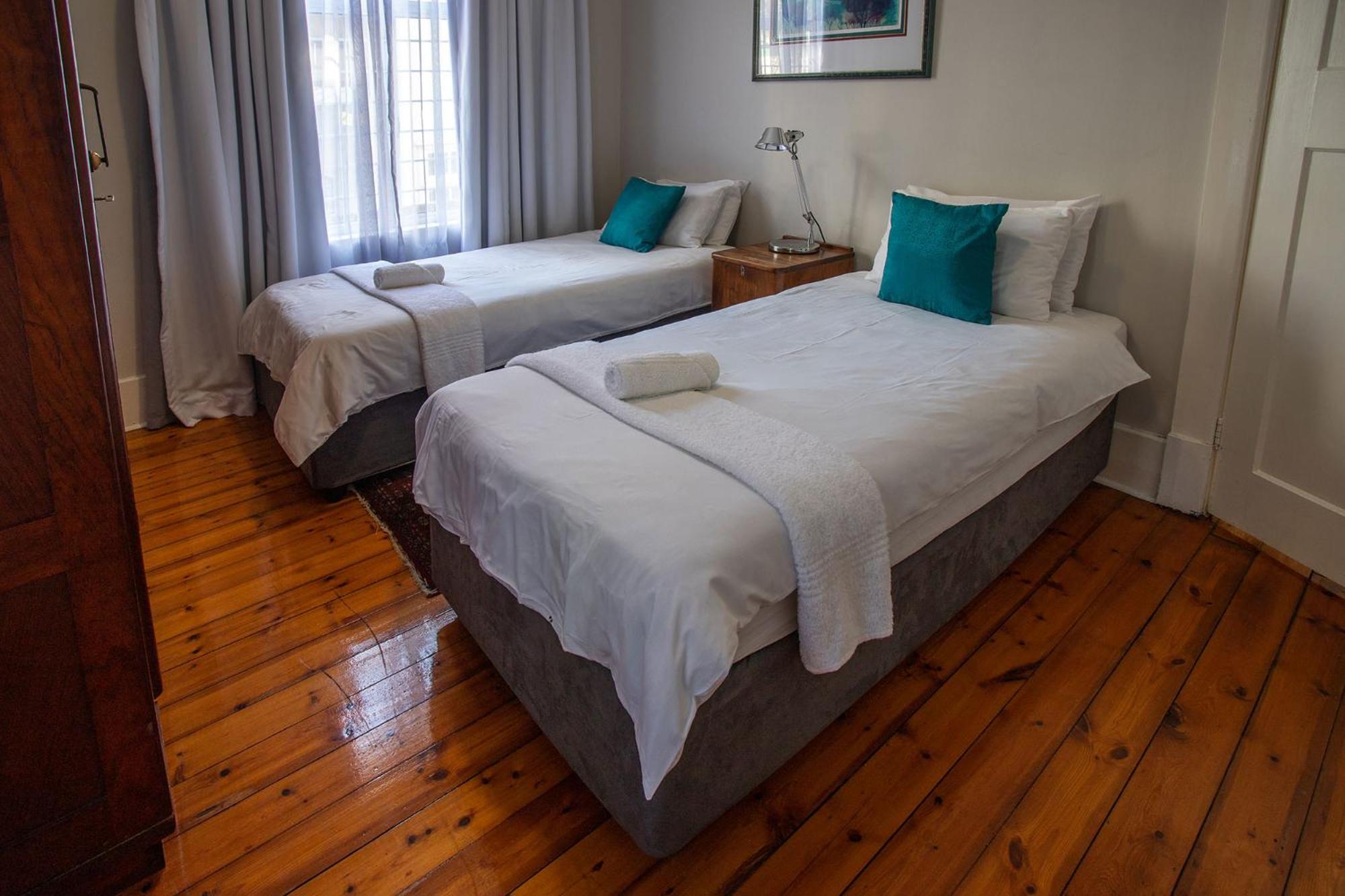 Harcourt Lodge