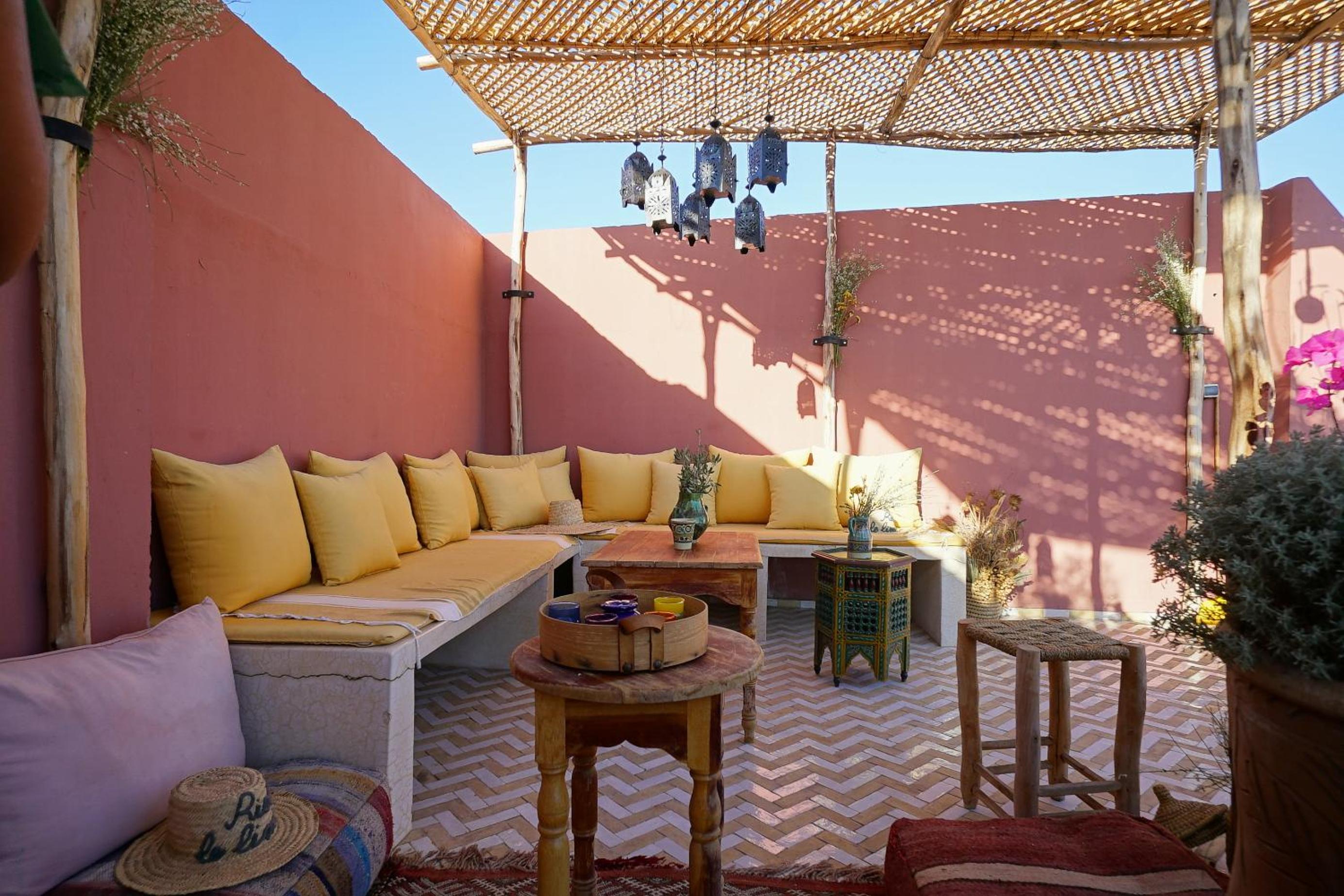 lounge
