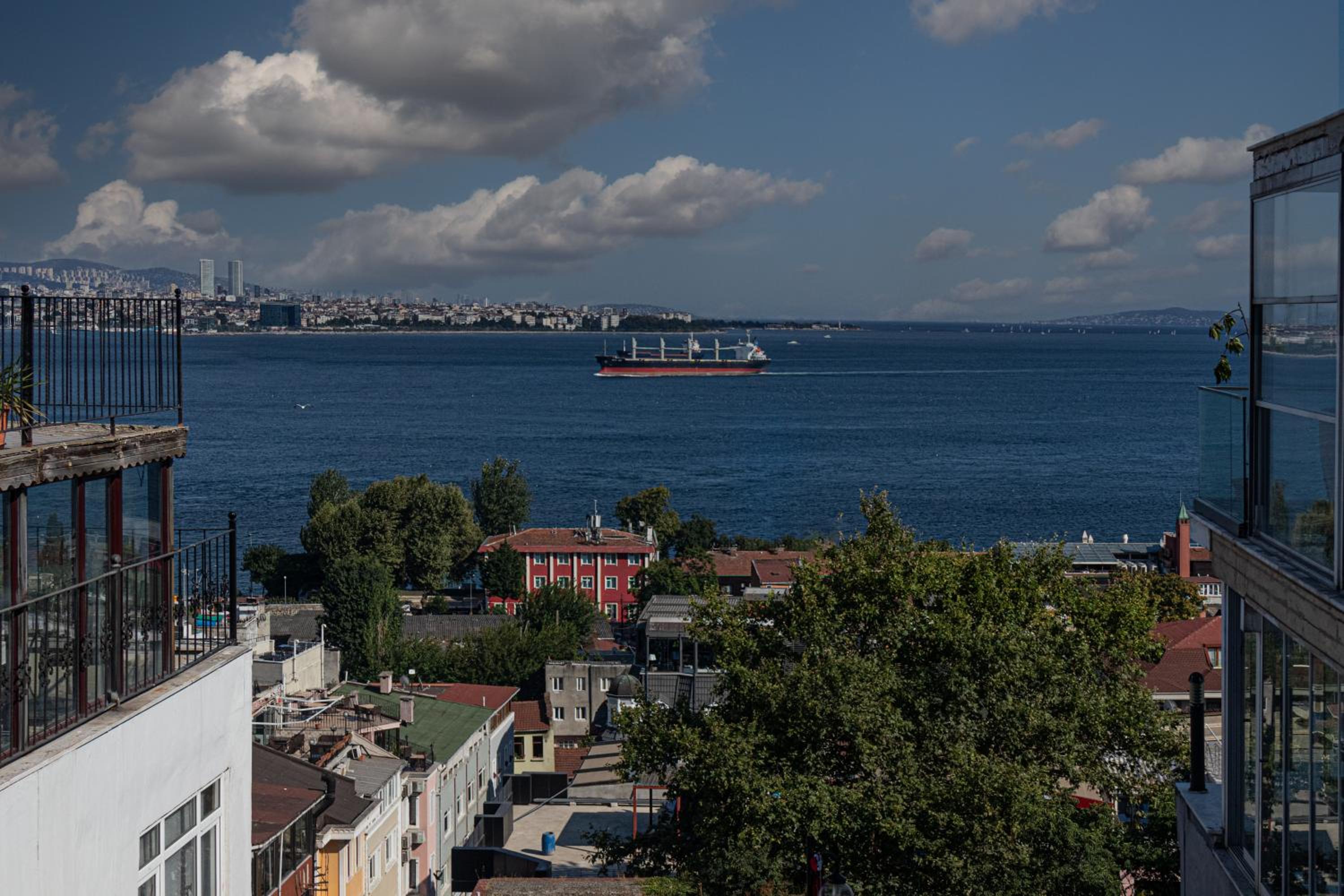 Aristocrat Hotel - Image 96