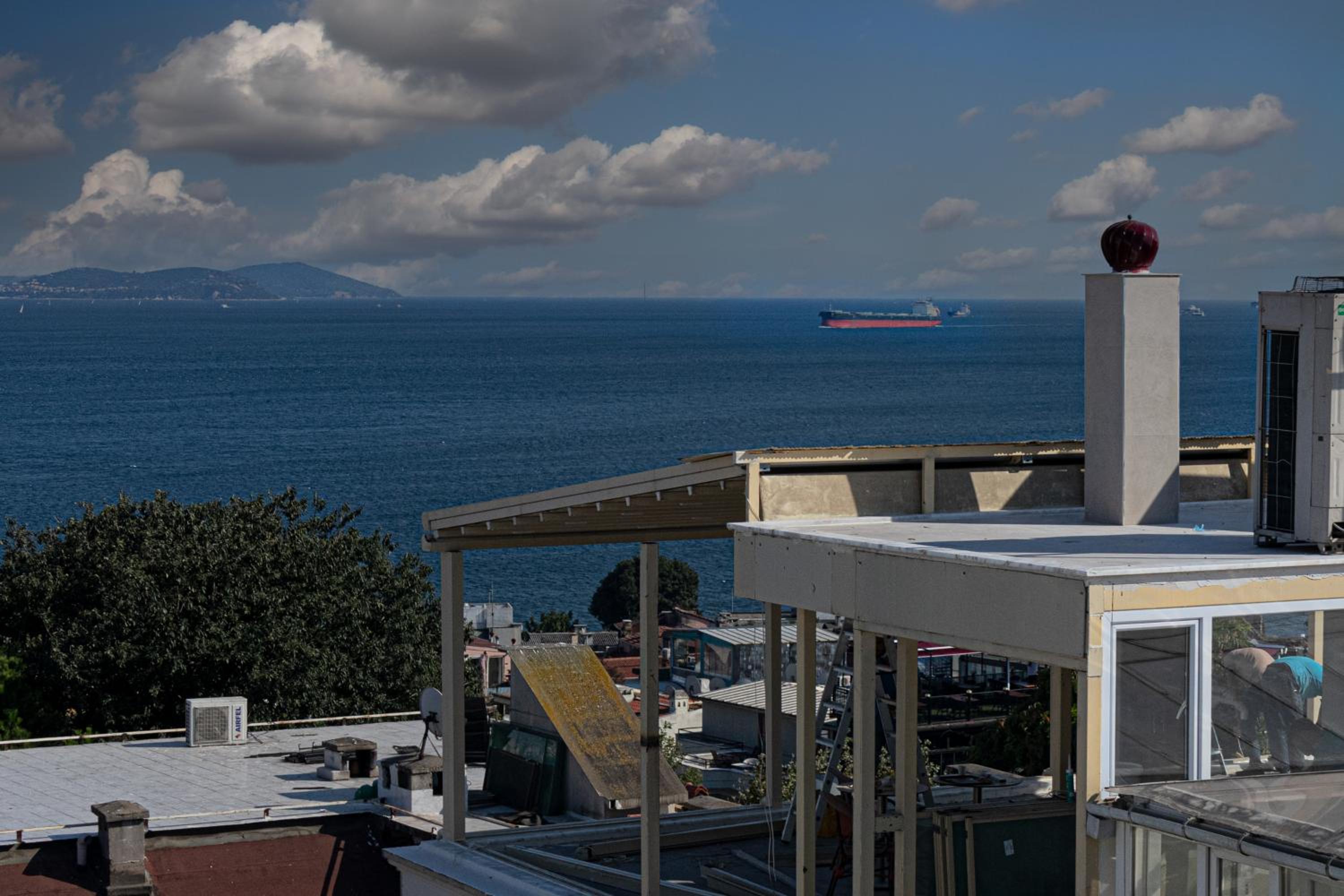 Aristocrat Hotel - Image 95