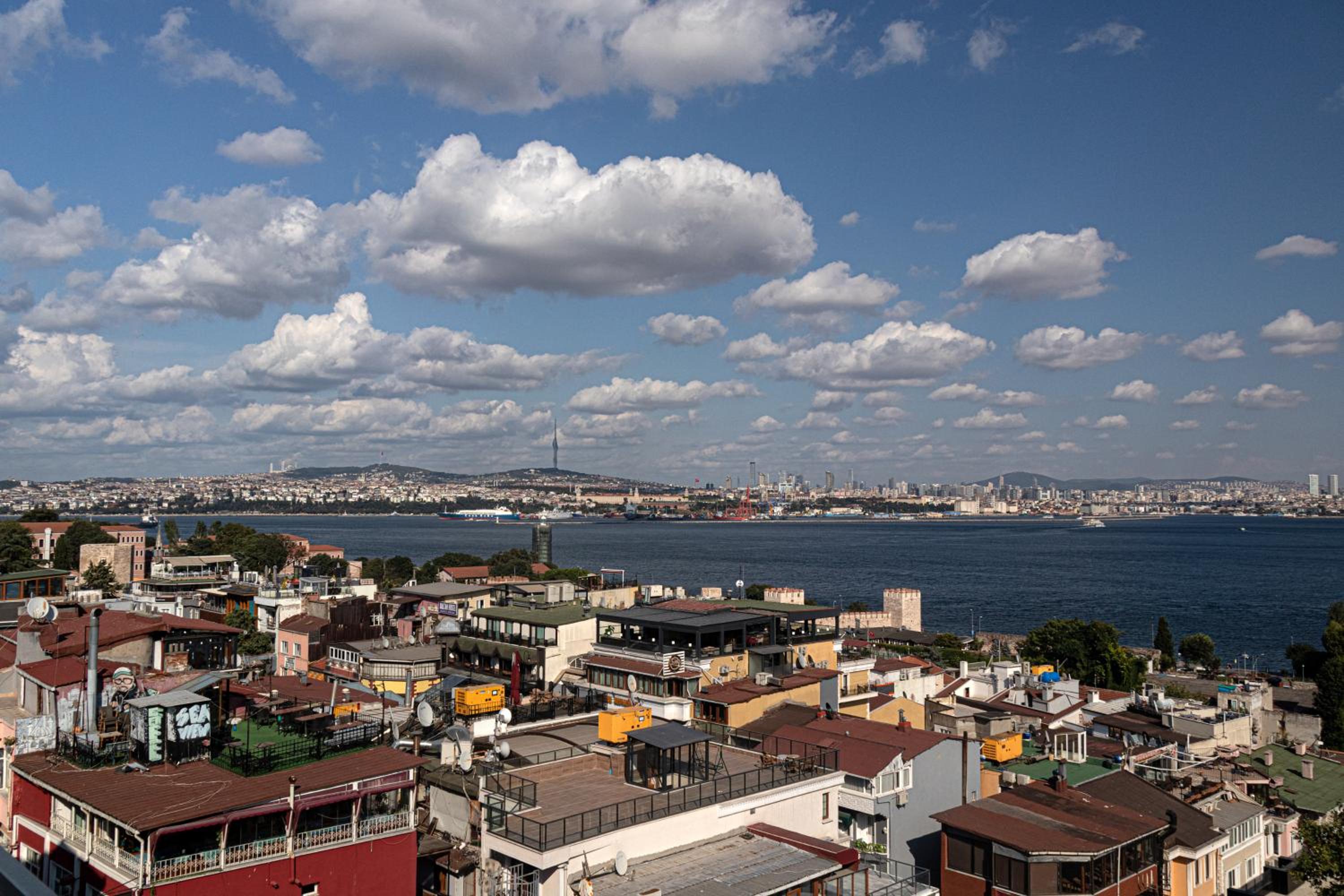 Aristocrat Hotel - Image 101