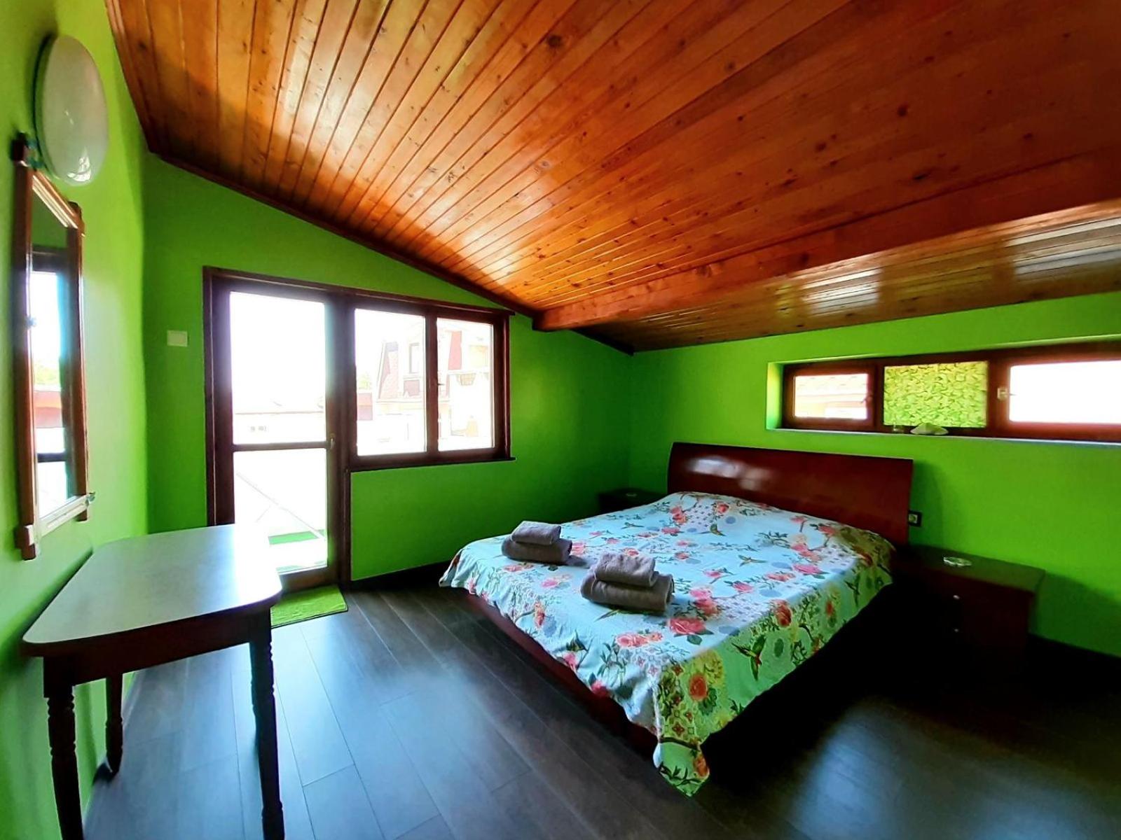 Top floor apartment in the Center of Pomorie
