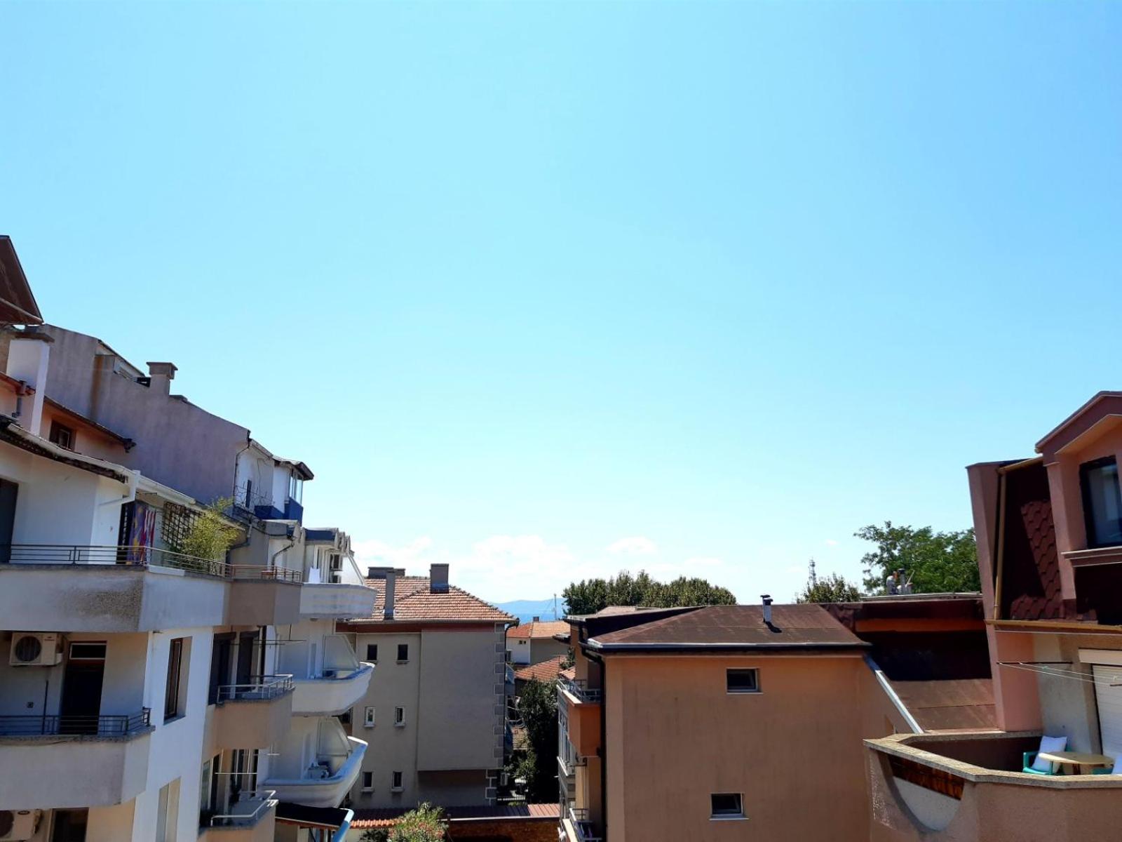 Top floor apartment in the Center of Pomorie