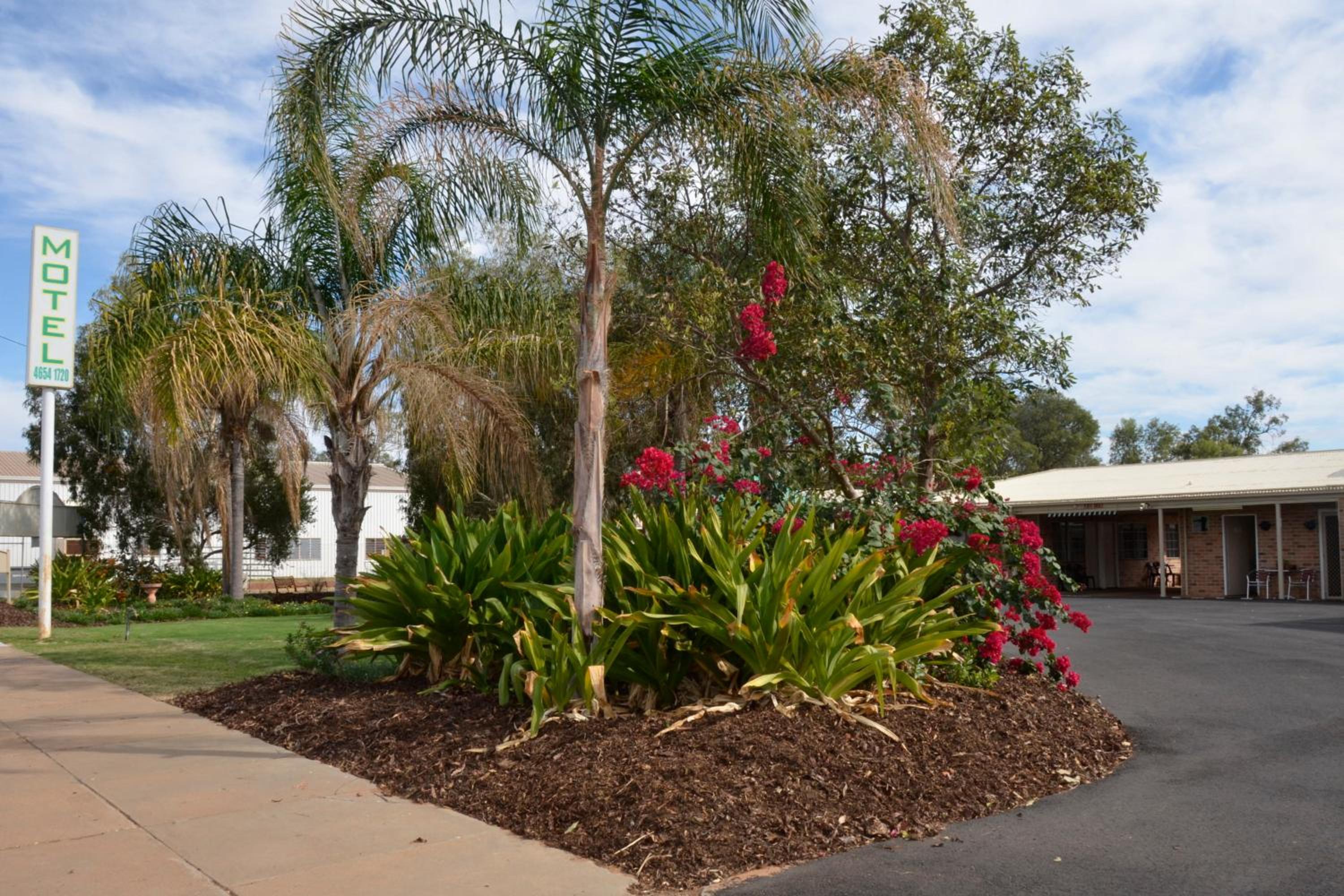 Charleville Waltzing Matilda Motor Inn