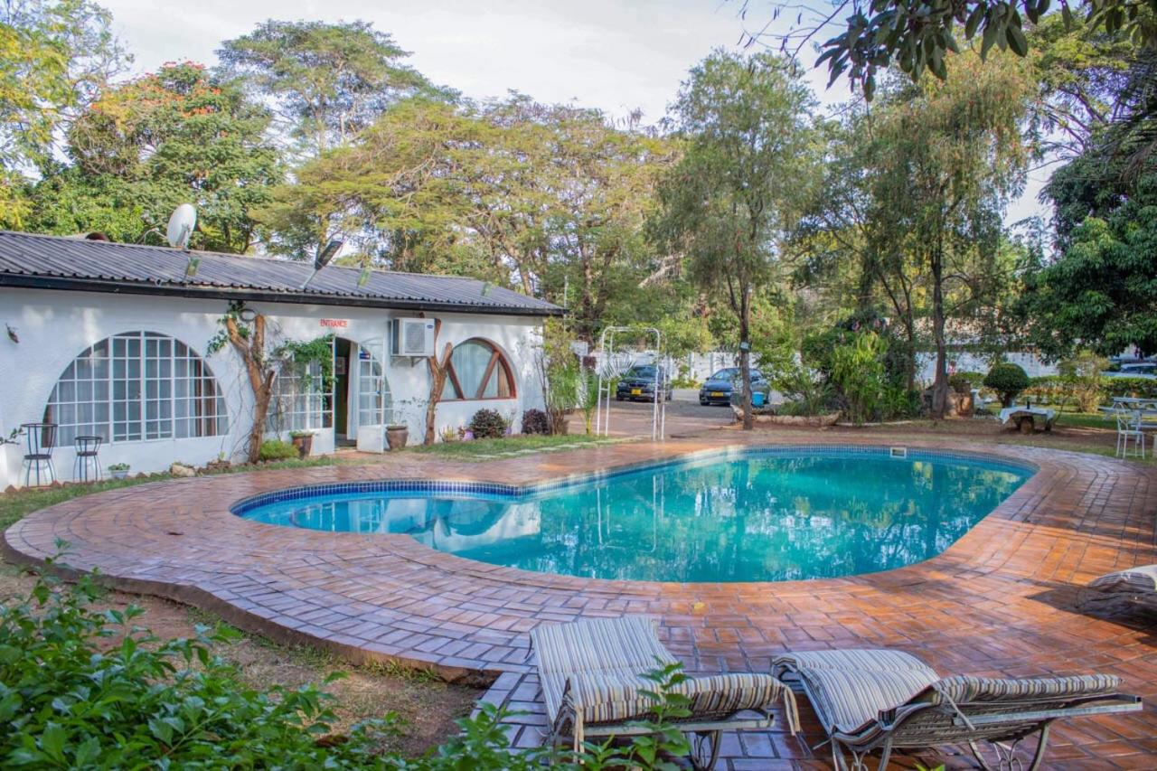 The Ad Lib Executive lodge