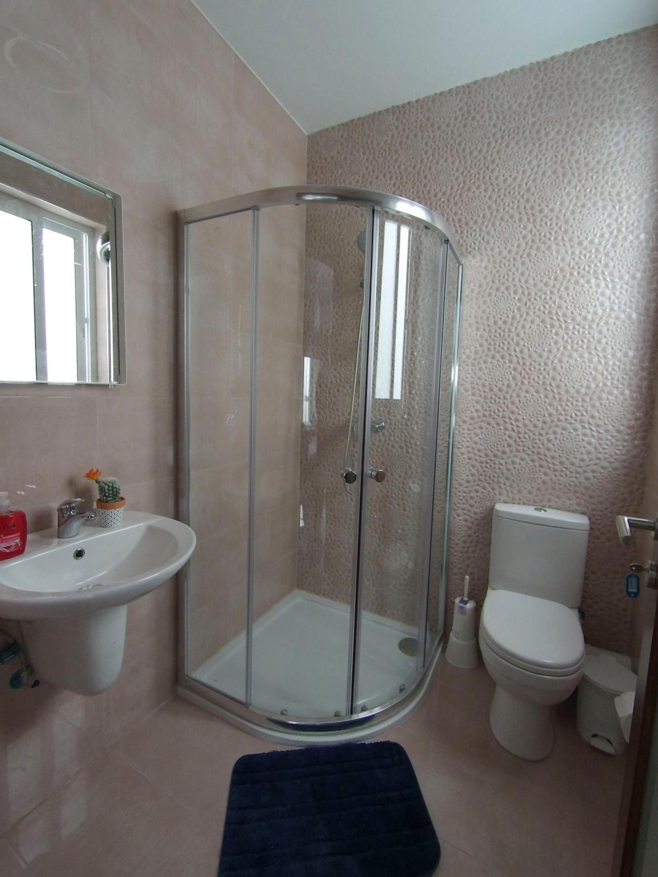 F10 Modern and Bright Apartment in Malta view 3