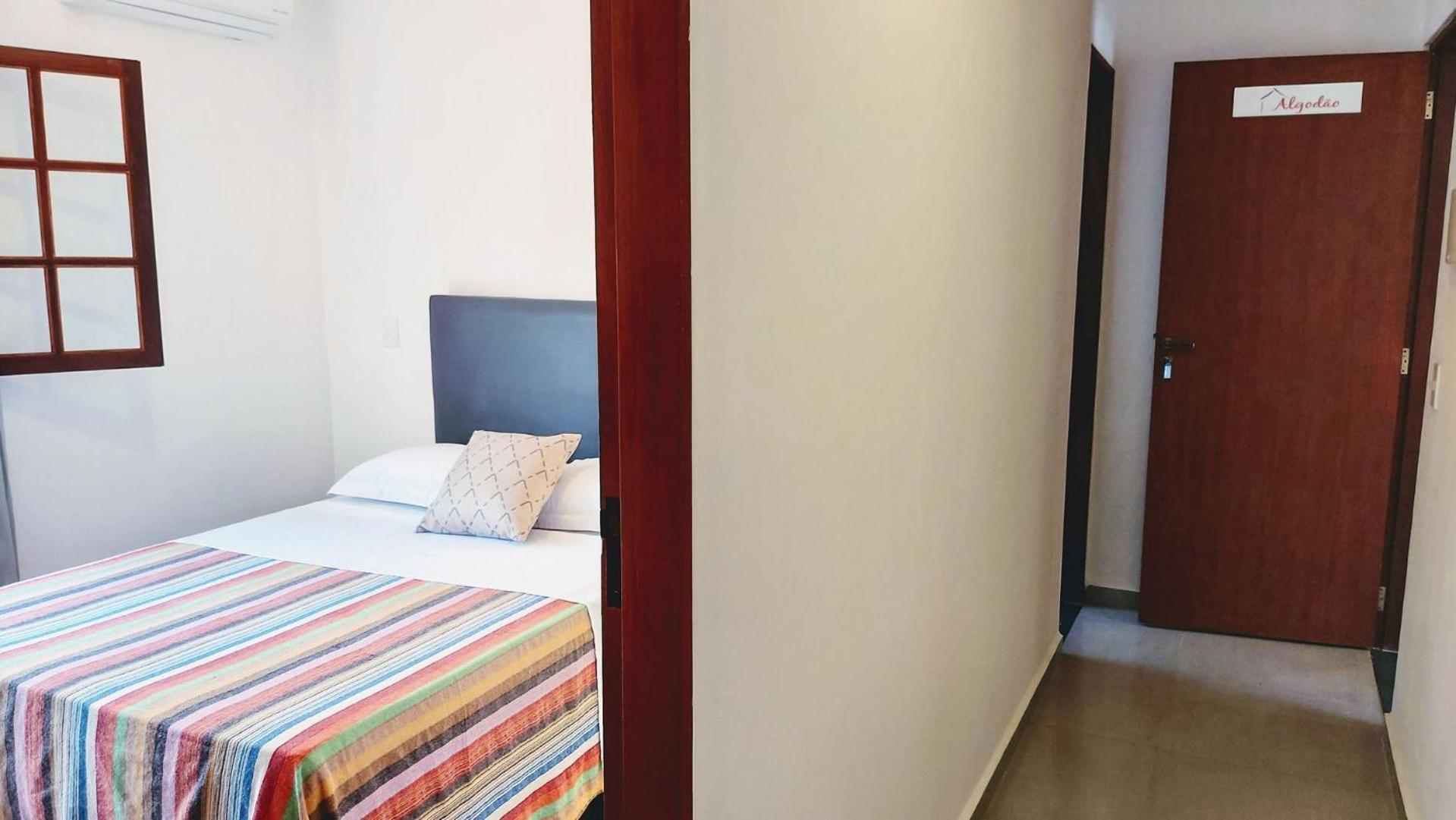 Algodão - Novo Flat com Piscina, 50mts da praia, churrasqueira privativa, ar con, wi-fi, netflix, garagem view 2