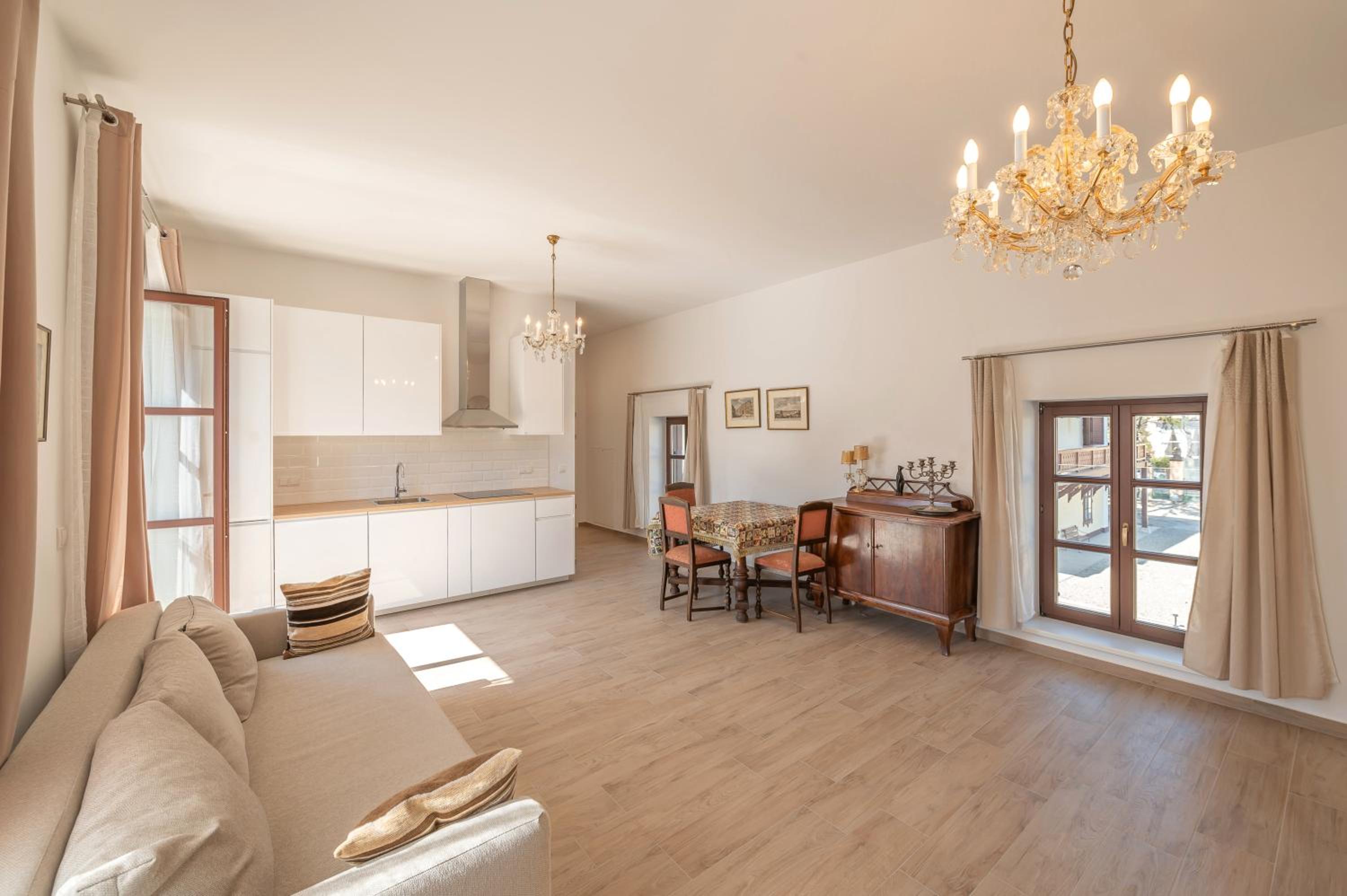 Villa Musik - apartments in historical Villa , Baden