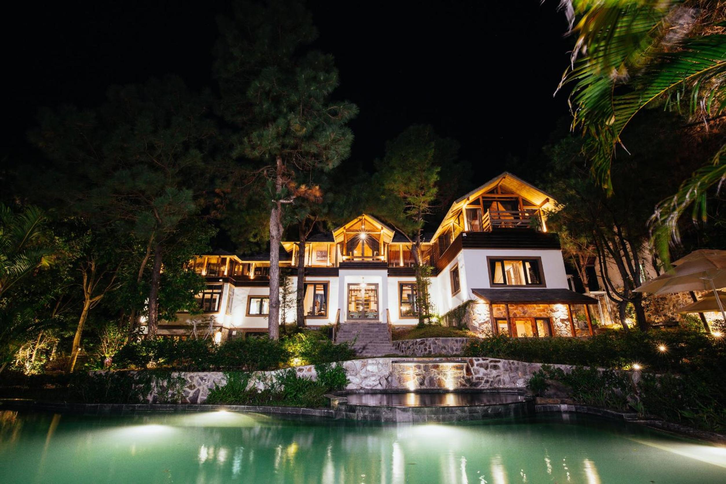 AMAYA HOME - Lodge, Spa & Restaurant