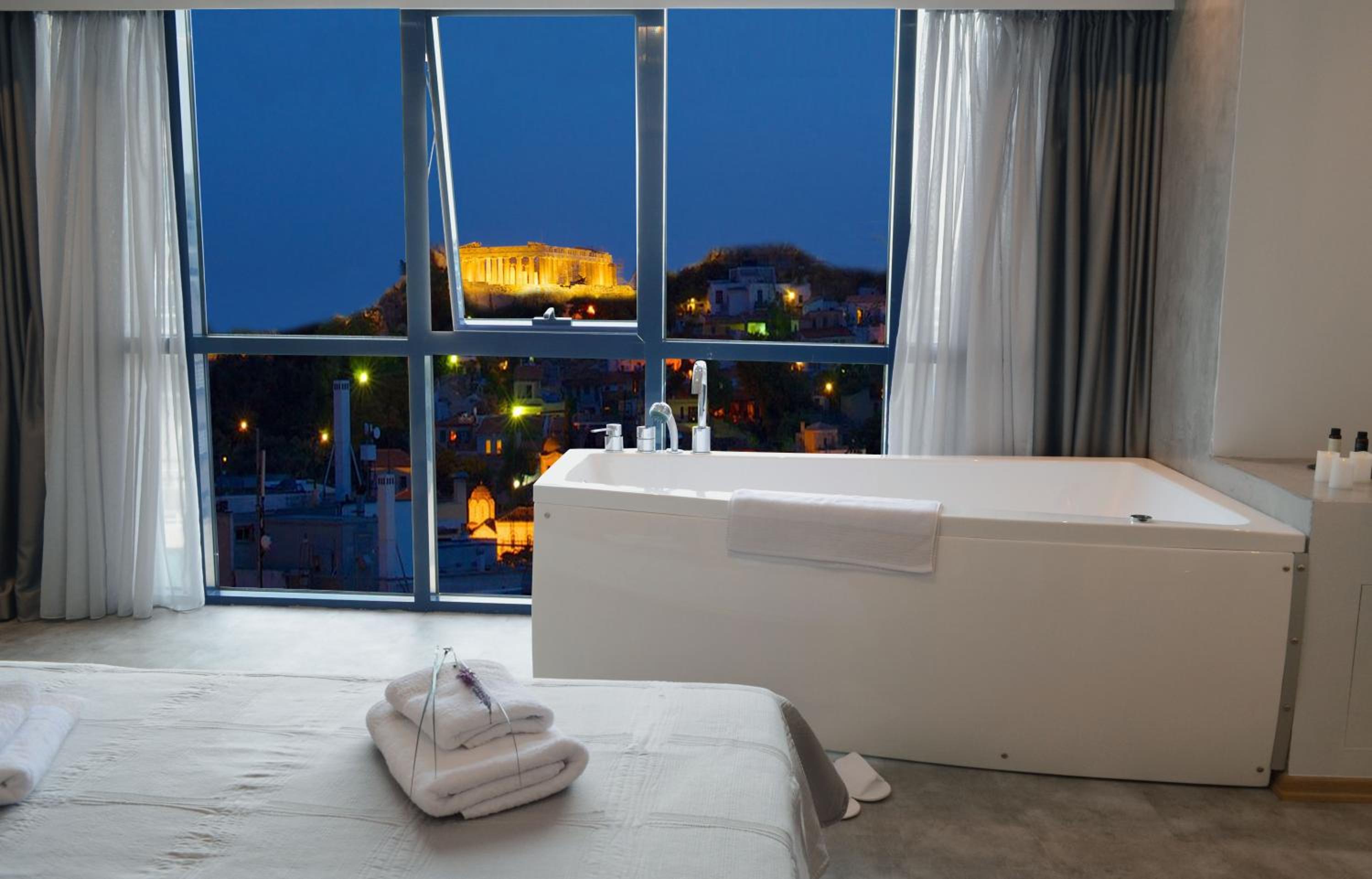 BEAUTIFUL PEOPLE SUITES ATHENS ACROPOLIS VIEW