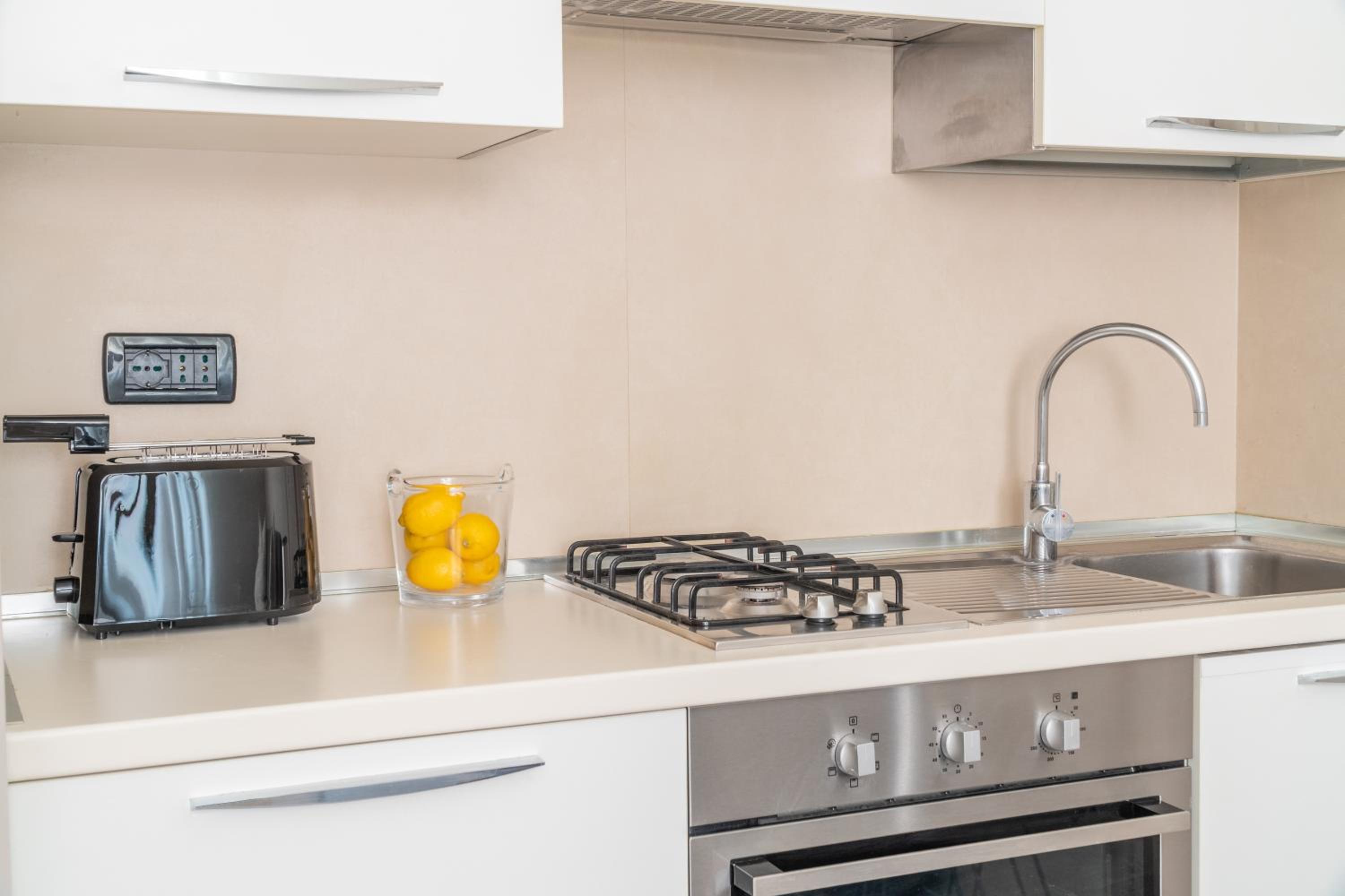 Accademia Apartments R&R