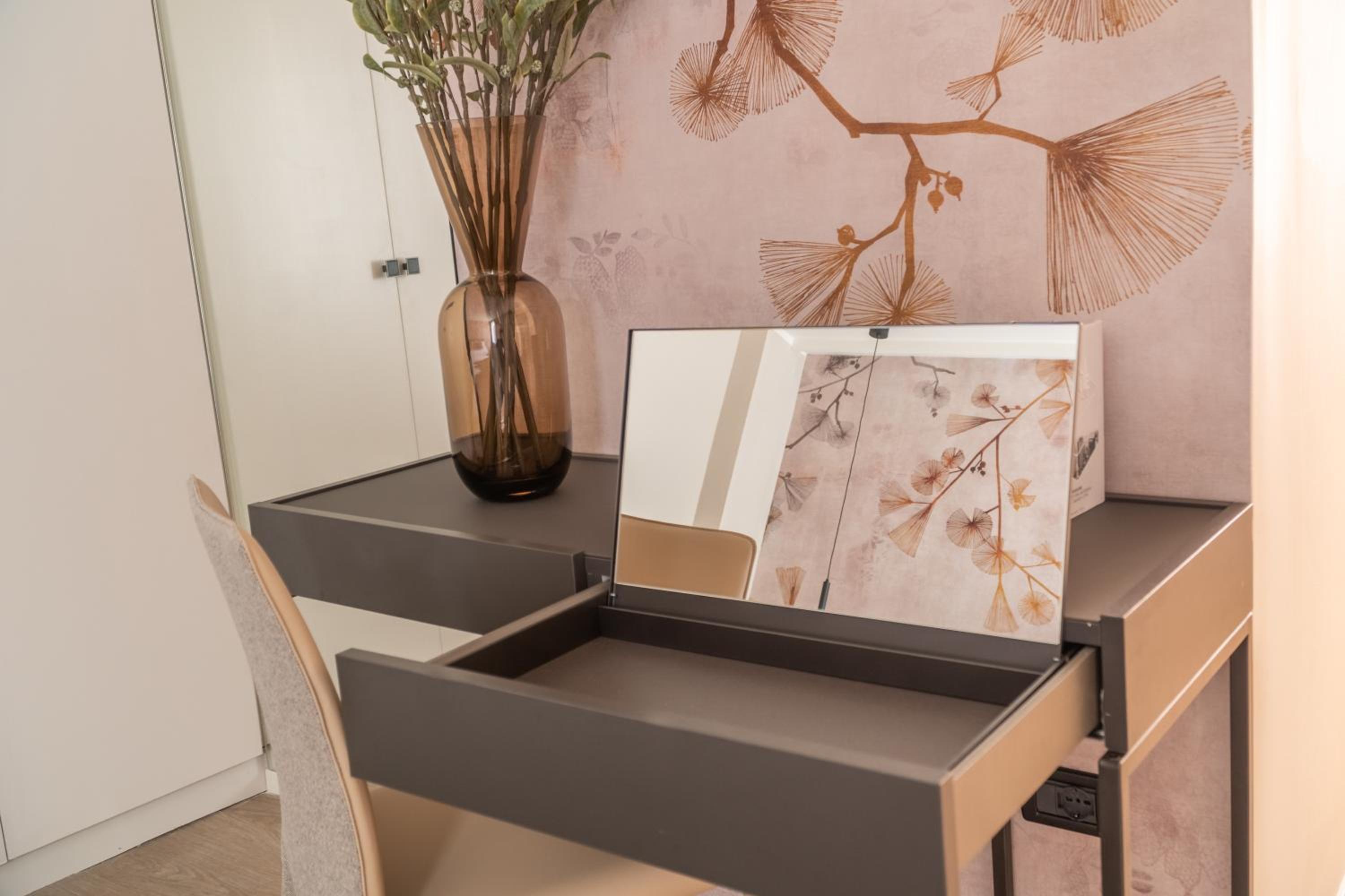 Accademia Apartments R&R