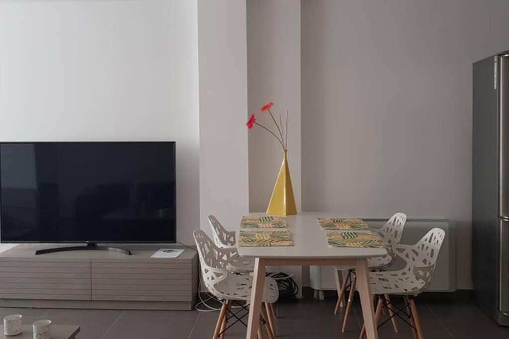 Hitech Appartment