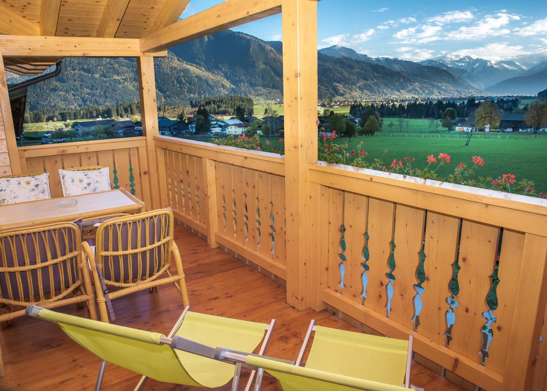 Penthousewohnung mit Garten Sauna Pool