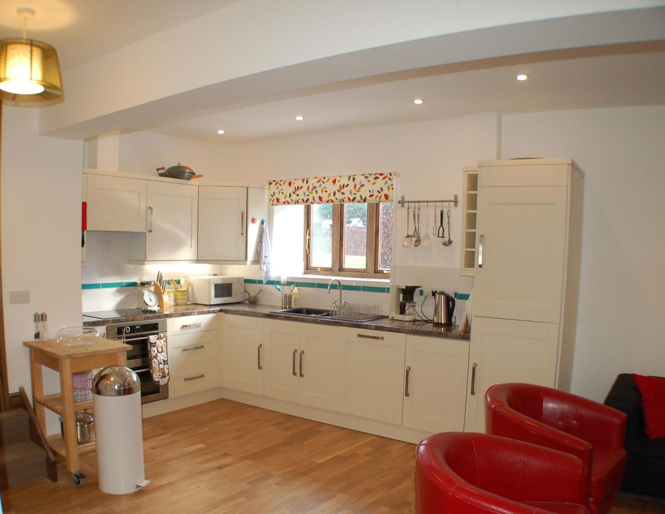 Orchard Barn, Woodhayes view 4