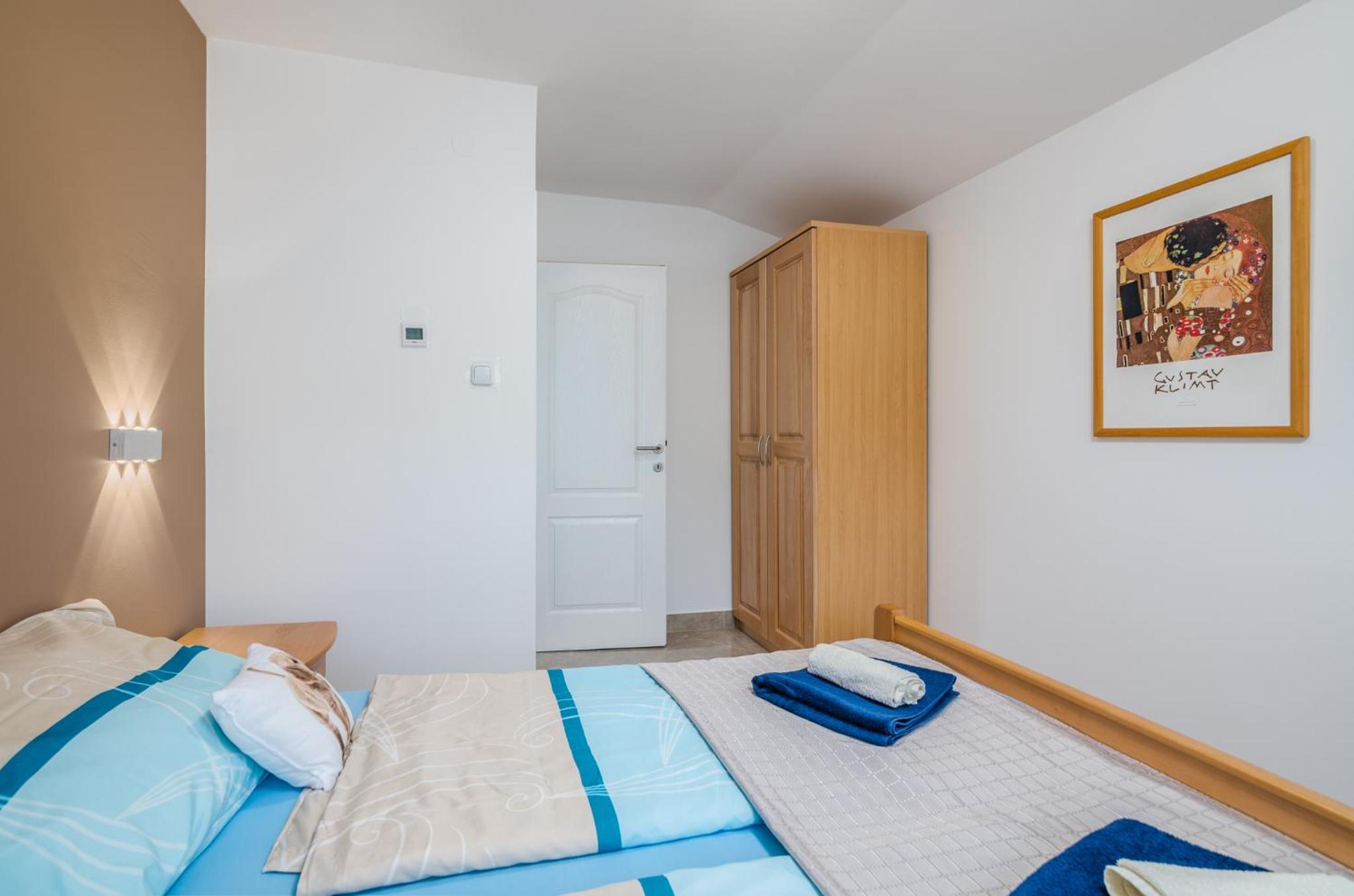 Apartment Dragica Čižići view 5